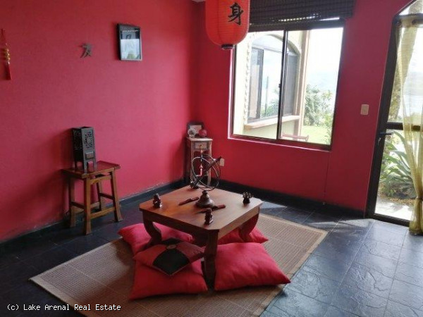 Luxury Manor with Far-reaching Lake Views In Nuevo Arenal photo 7