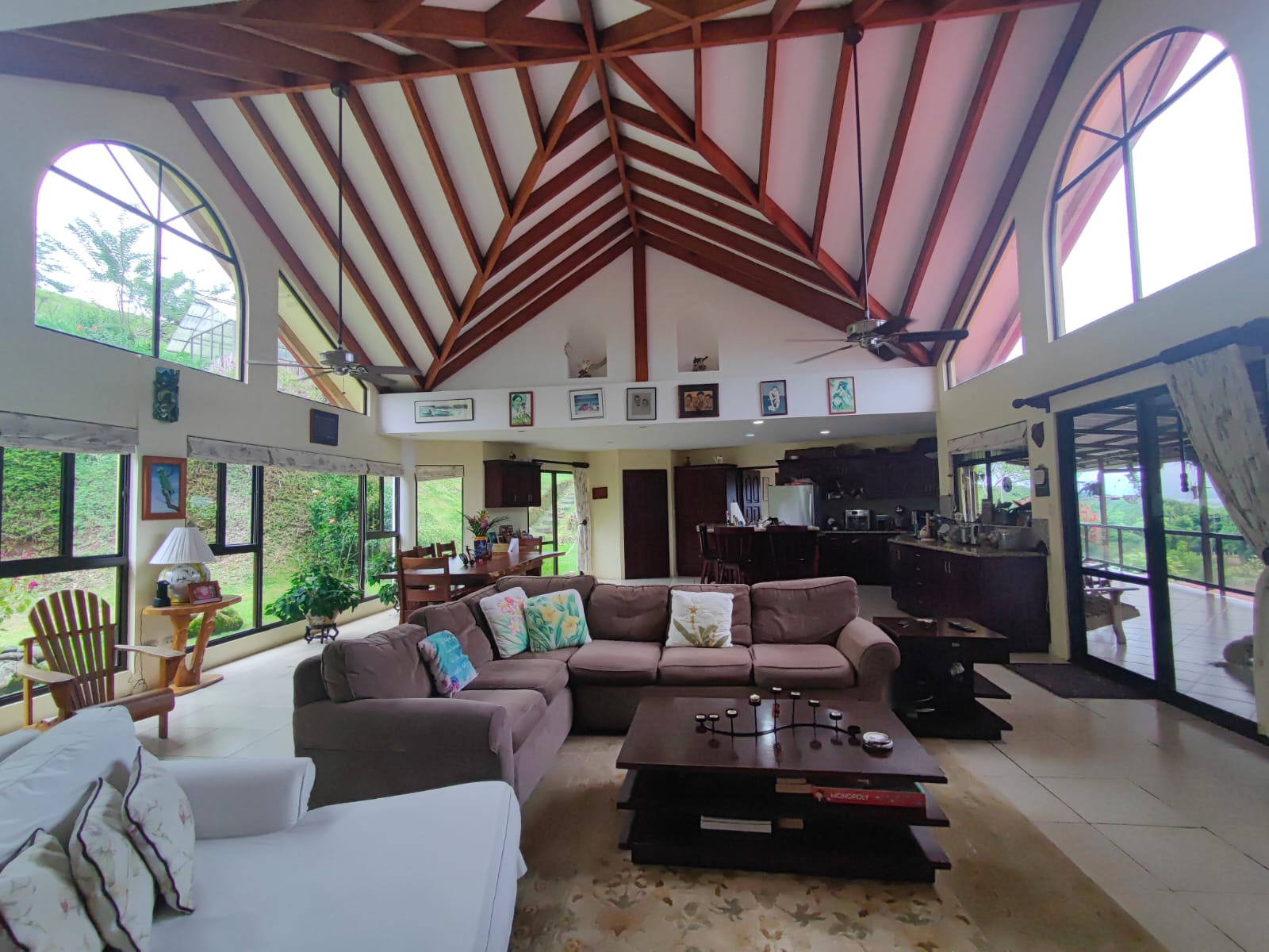 Sprawling, 2 BD/2 BA Home+Office+Apt+Stables+Green House in Tronadora photo 8