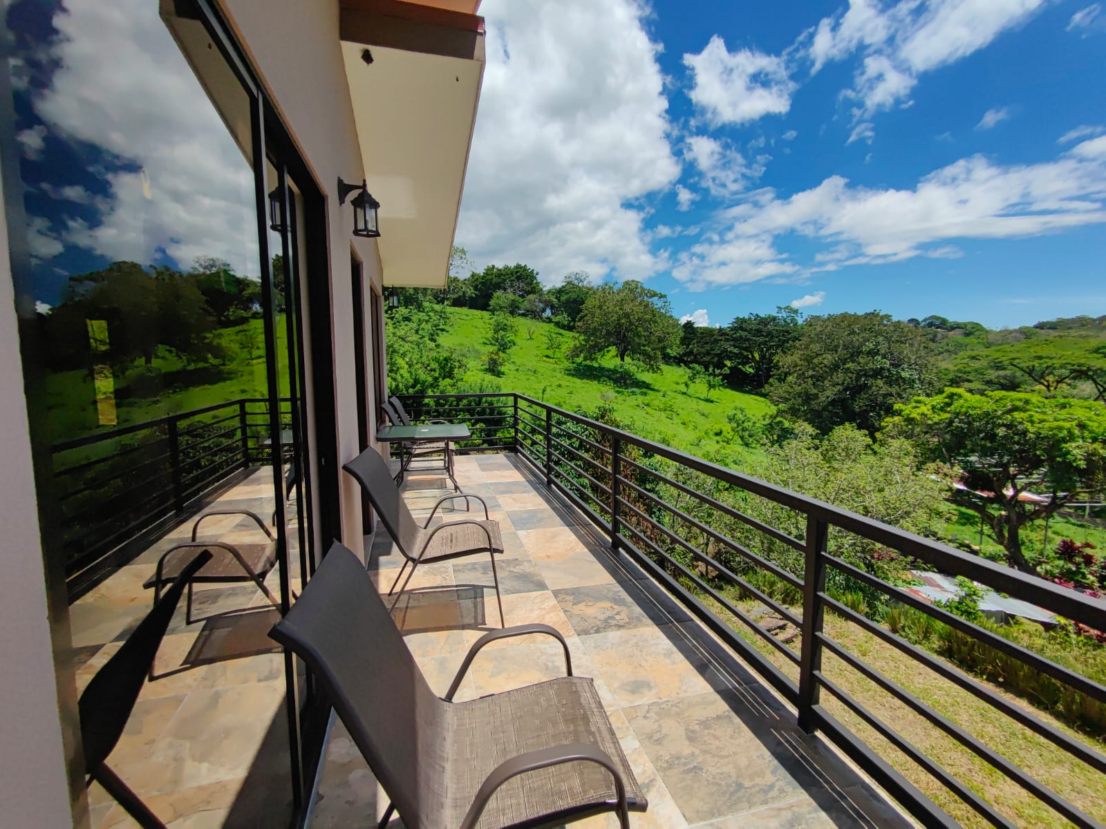 Charming 2BD, 1.5 BA LAKE VIEW Home Just Steps from Lake Shore in Tronadora  photo 22