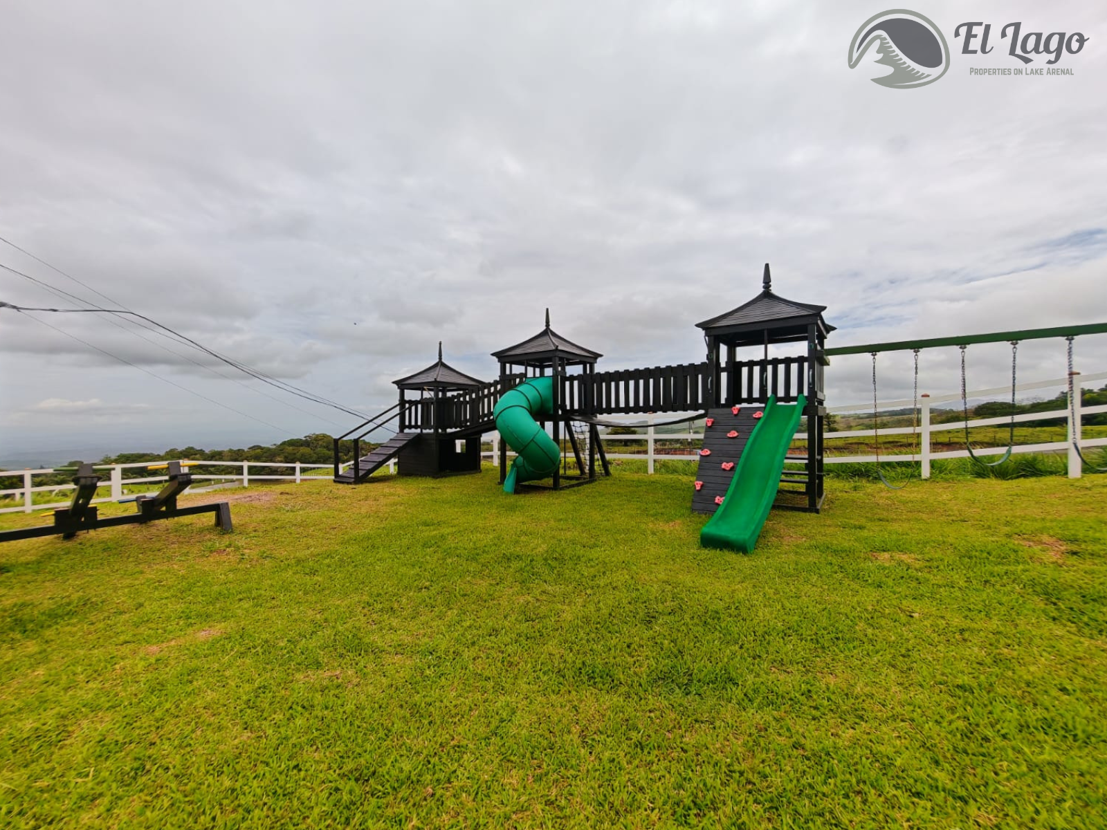 Luxury Estate w/ 8 BD, 9 BA, Private Forest, and Development Potential photo 79