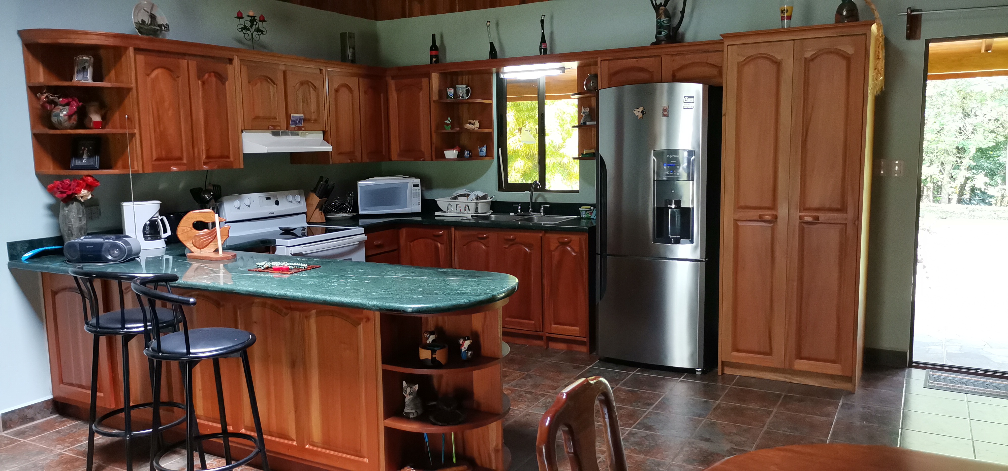 Fully Furnished 2 Bedroom 2 Bathroom Home On Cote River  photo 10