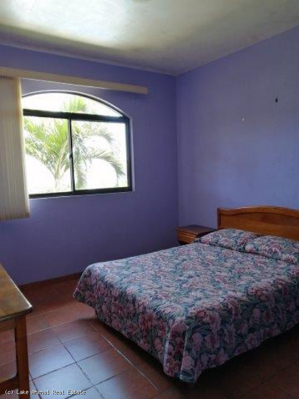 Luxury Manor with Far-reaching Lake Views In Nuevo Arenal photo 15