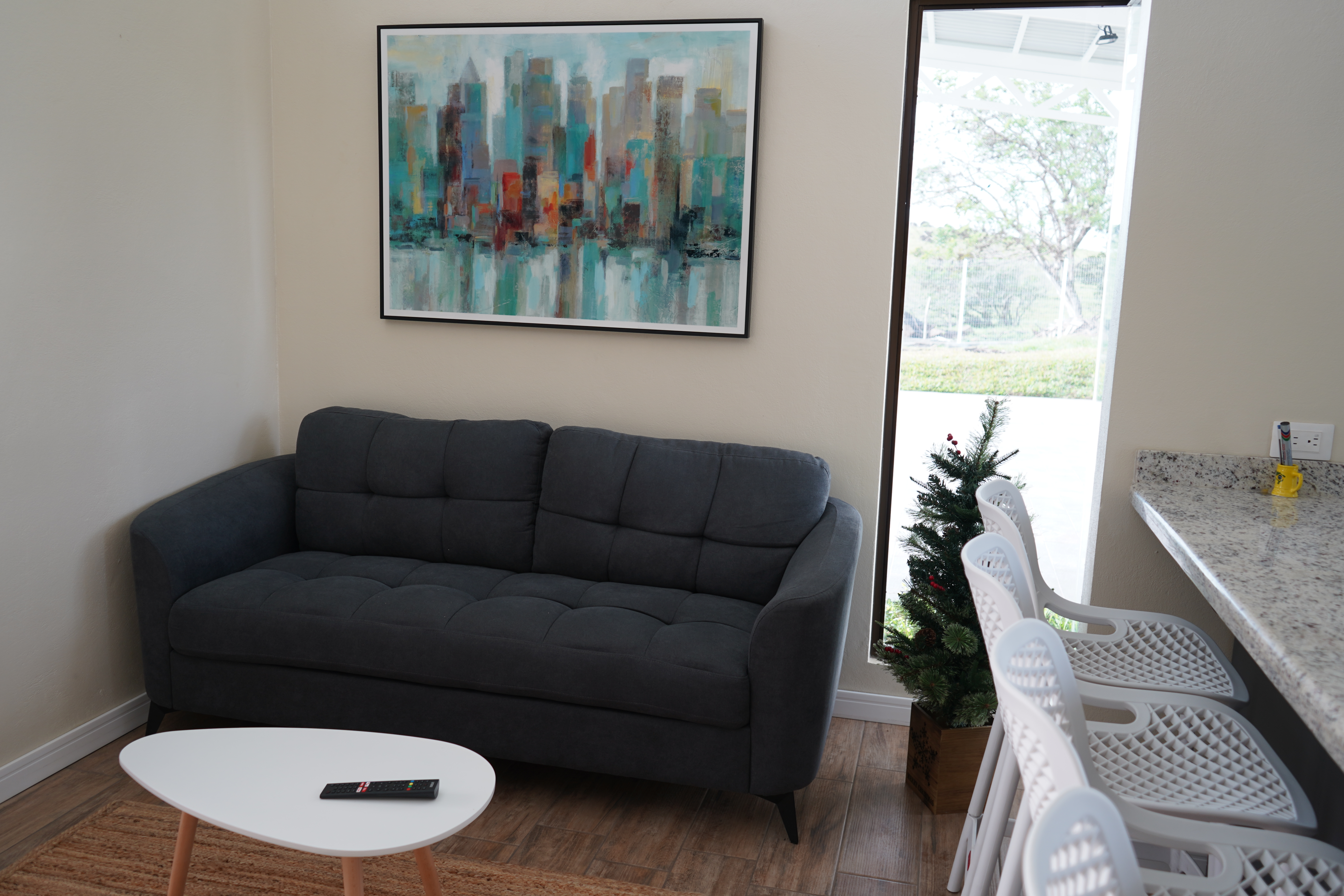 Beautiful Home 2 Bedrooms 2 Bathrooms with Stunning Mountain Views  photo 10