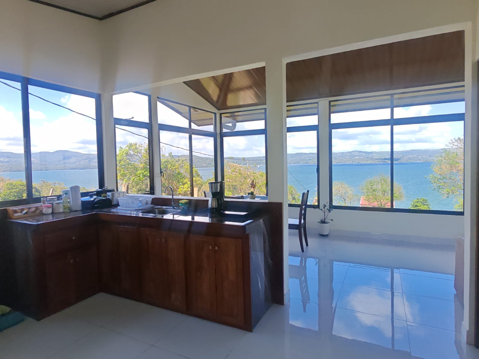  Beautiful Home 5BA 4BA and Two Casitas w/ Views of Lake Arenal & the Volcano photo 30