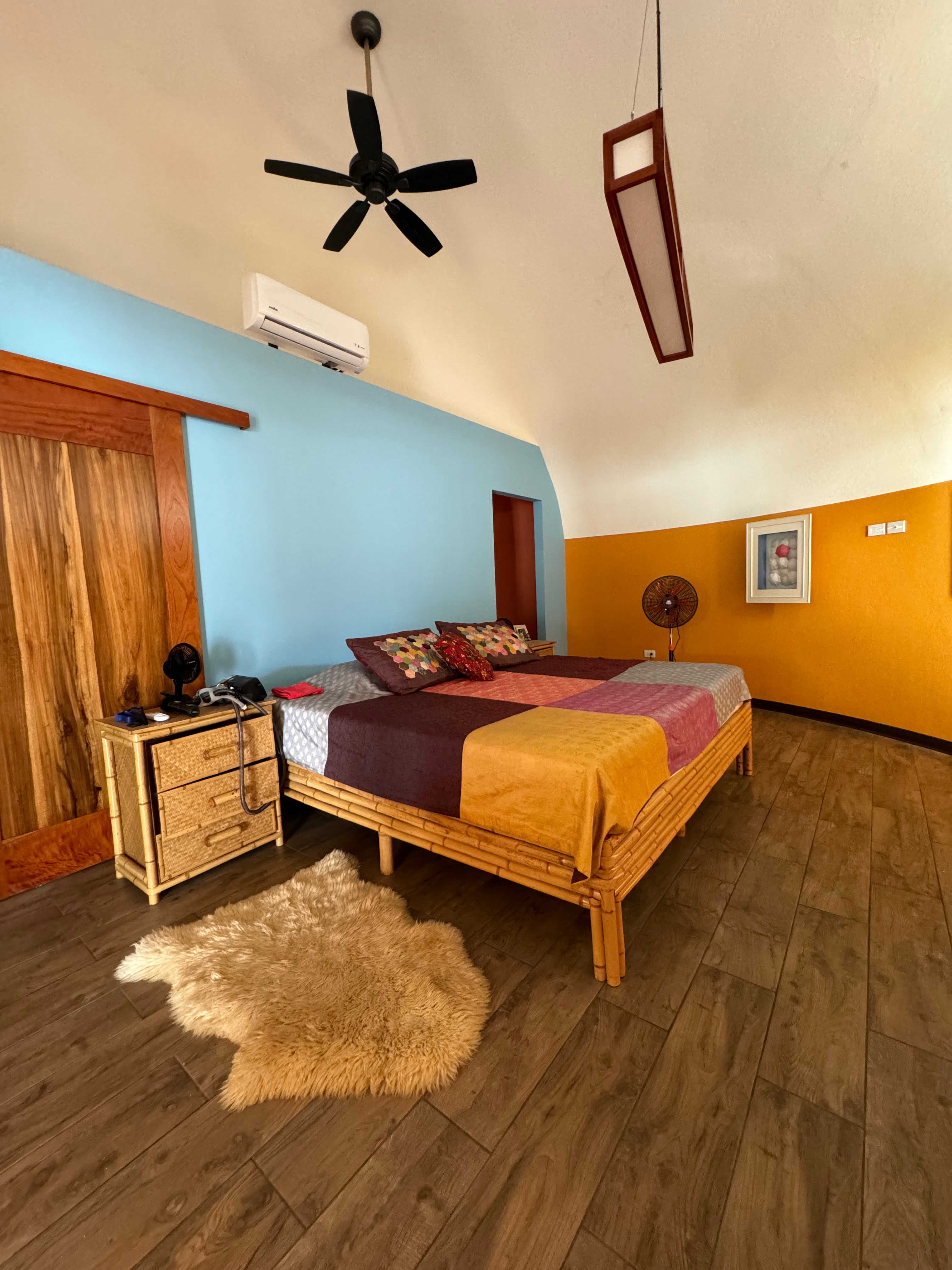 Spectacular Modern Dome-Style Home w/ Lake View & a Guest House in Tronadora photo 17