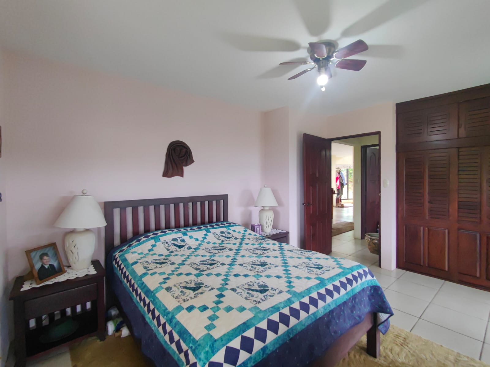 Sprawling, 2 BD/2 BA Home+Office+Apt+Stables+Green House in Tronadora photo 20