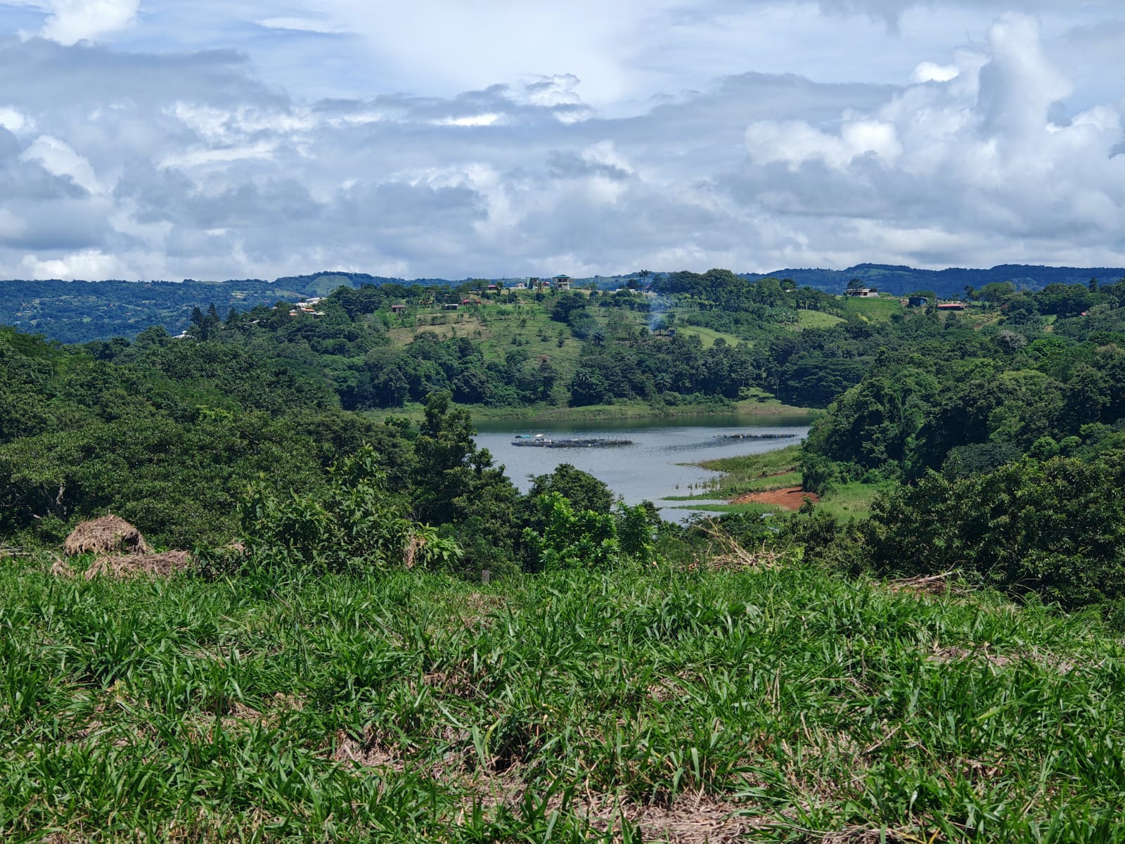 Cozy Modern Home 2BA 1BA with Lake and Mountain Views in San Luis photo 16