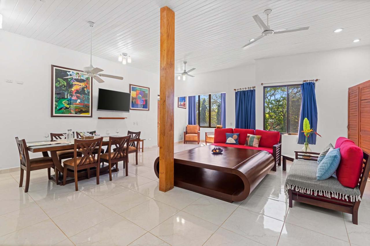 Beautiful 3-Story Property with 4 Apartments, Pool & Panoramic Comforts photo 14