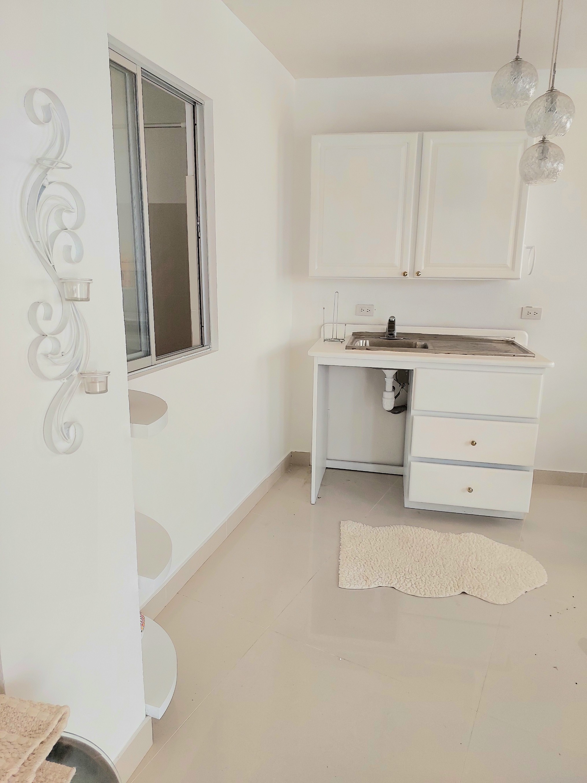 Luxury 7.41 Acre Estate 13 BD 10 BA w/ beautiful views of Lake Arenal & the Volcano  photo 22