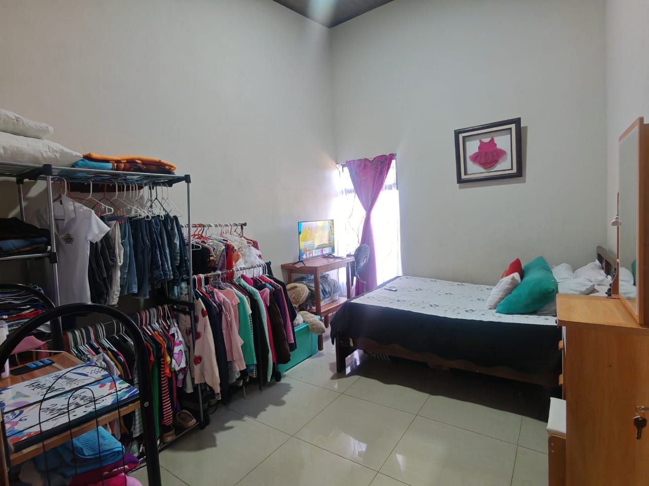  Beautiful Home 5BA 4BA and Two Casitas w/ Views of Lake Arenal & the Volcano photo 19