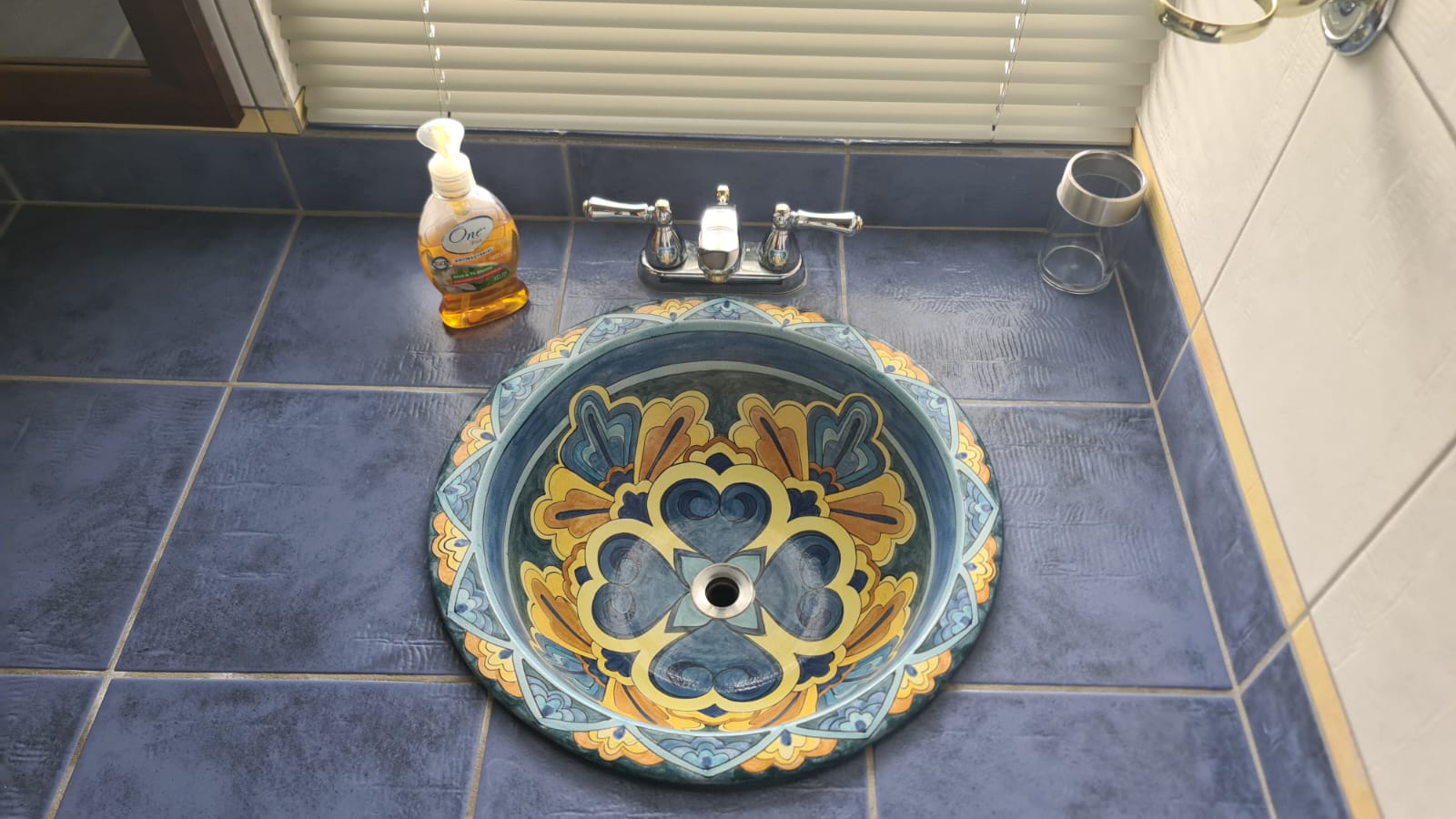  Beautiful 3 Bedroom 2 Bathroom Furnished Home in El Aguacate photo 29