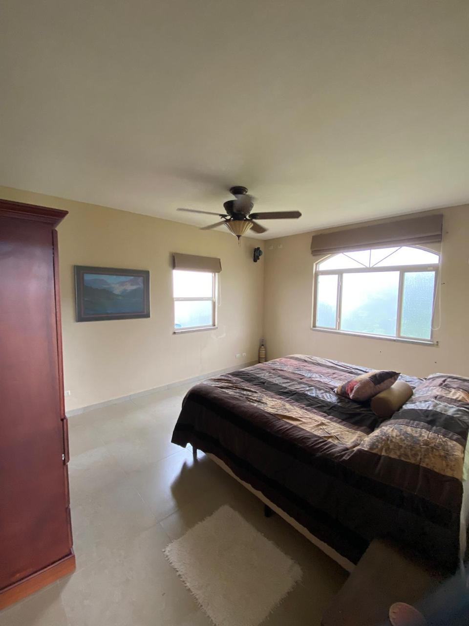 Furnished Loft Home with Jacuzzi and Panoramic Lake & Volcano Views photo 13