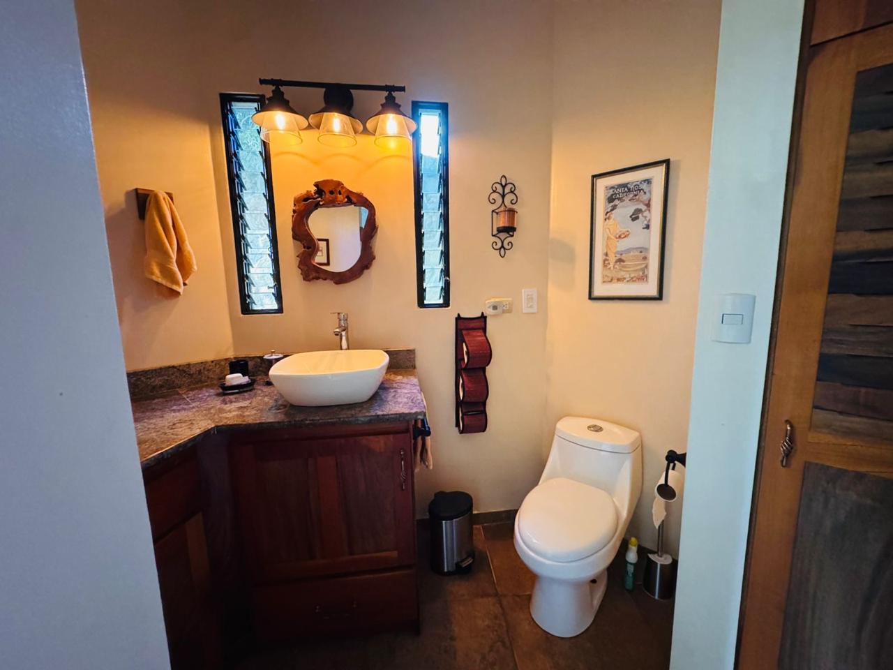 Lake & Volcano View Estate with Pool, Jacuzzi & Apt In El Aguacate photo 32