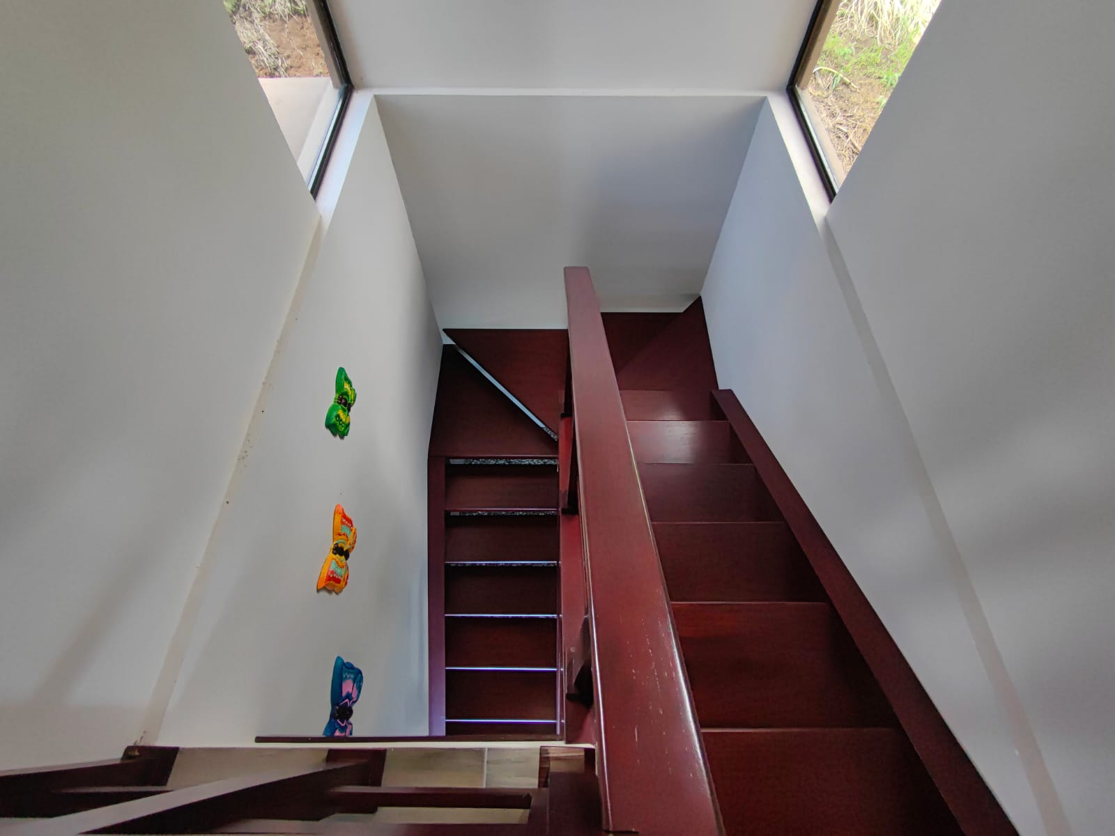 Charming 2BD, 1.5 BA LAKE VIEW Home Just Steps from Lake Shore in Tronadora  photo 12