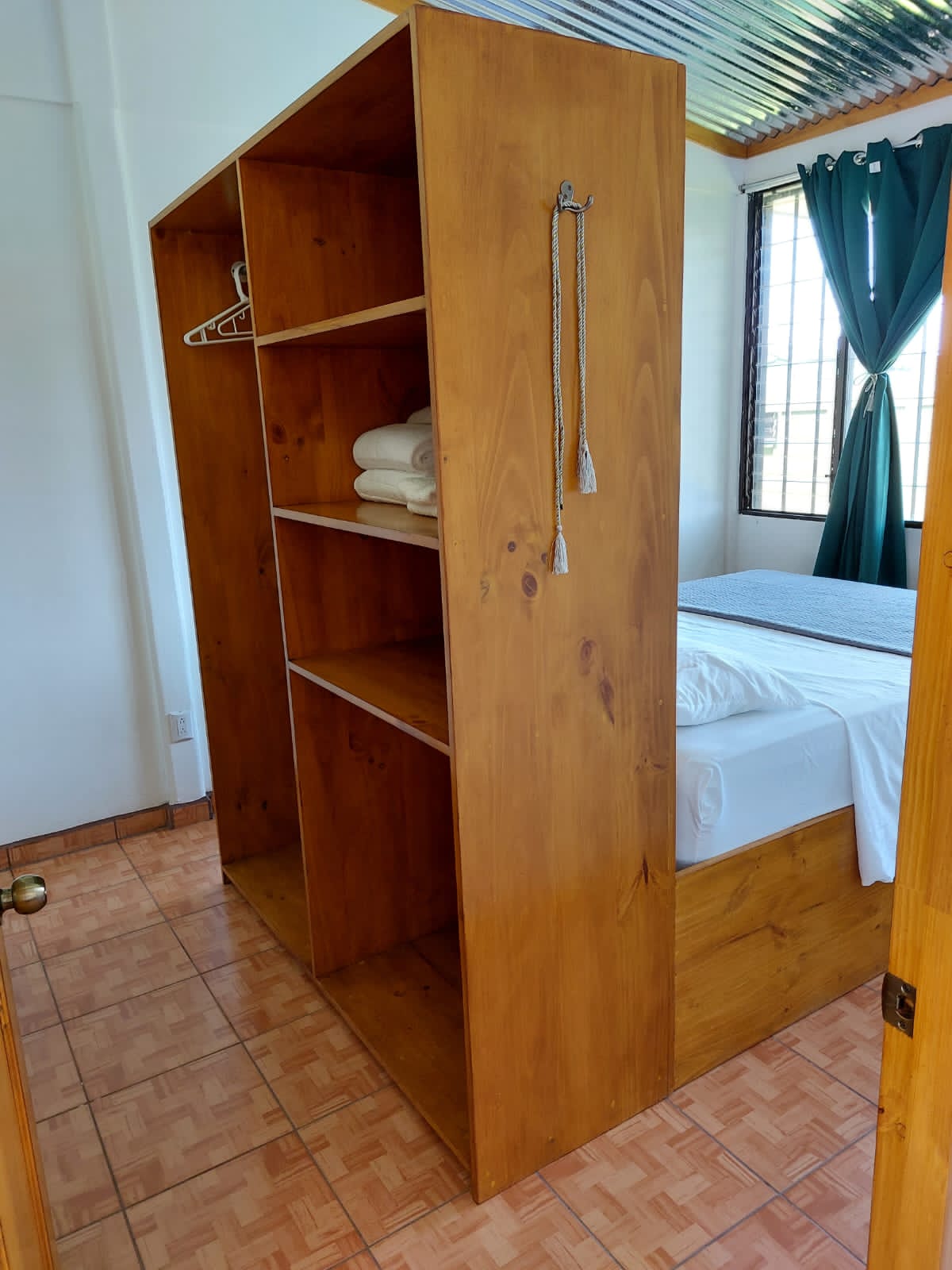 Lake View Commercial Complex-Commercial Building+6 Rental Houses+Apartment photo 9