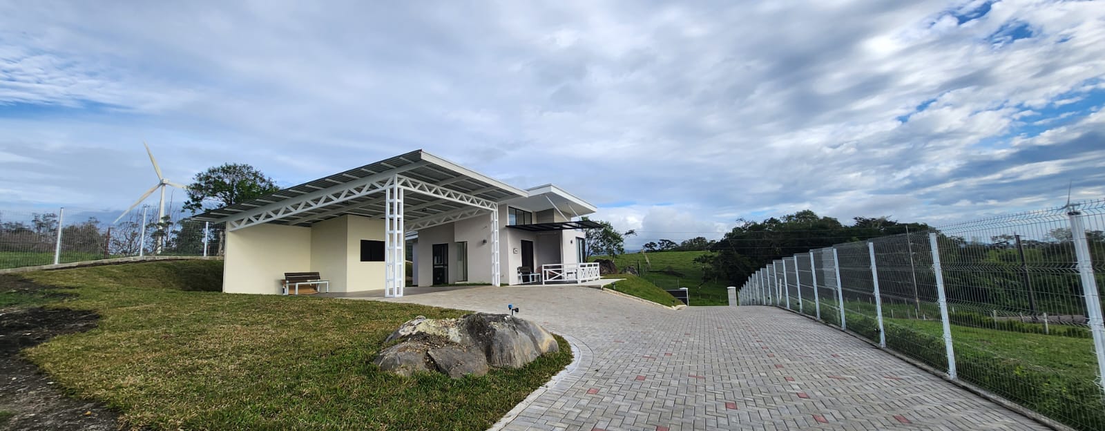 Beautiful Home 2 Bedrooms 2 Bathrooms with Stunning Mountain Views  photo 35