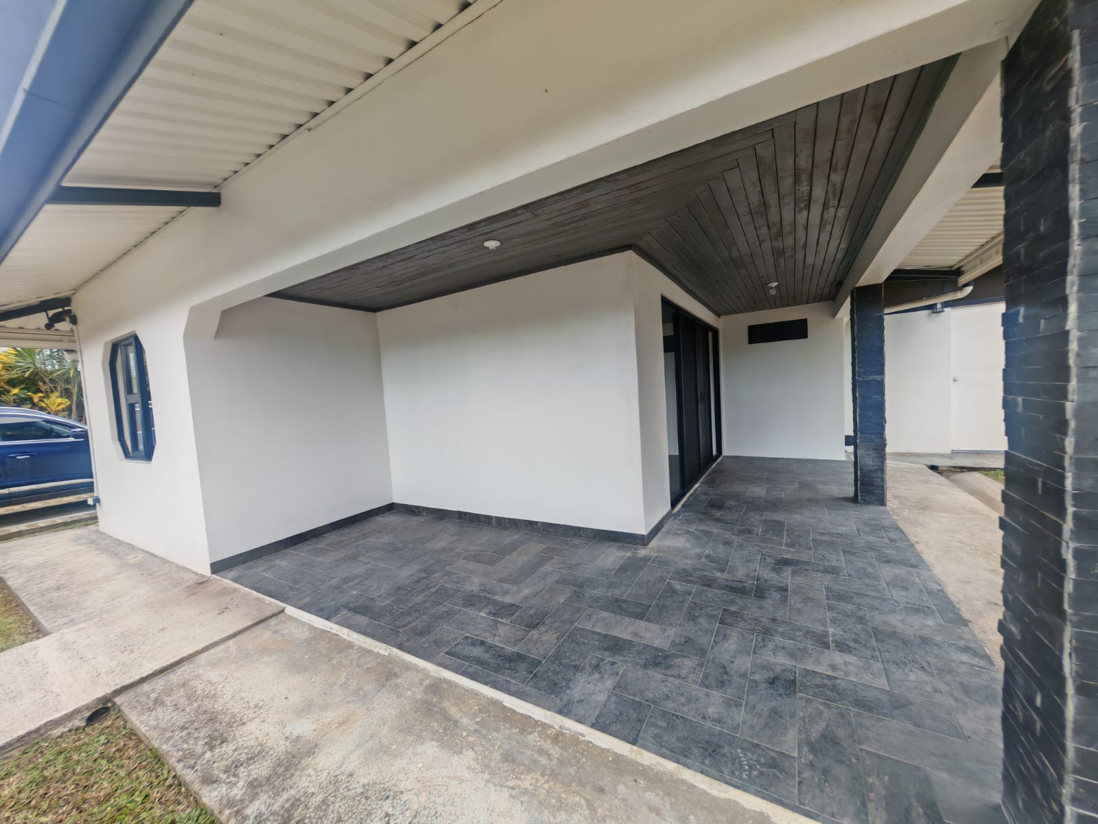 Spacious & Stylish Home 3BD 2BA + Apartment, Fully Furnished In Tronadora photo 7