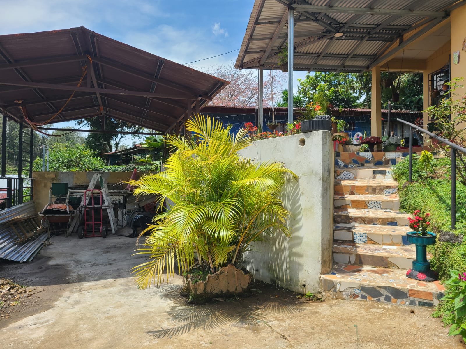 Lovely, 2 Bedroom, 1 Bathroom + Den, Tico Style Home in Rio Piedras  photo 10