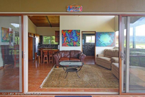 Modern Bali-Style Home, 8 BD, 5 BA 3,70 Acre In Nuevo Arenal photo 19