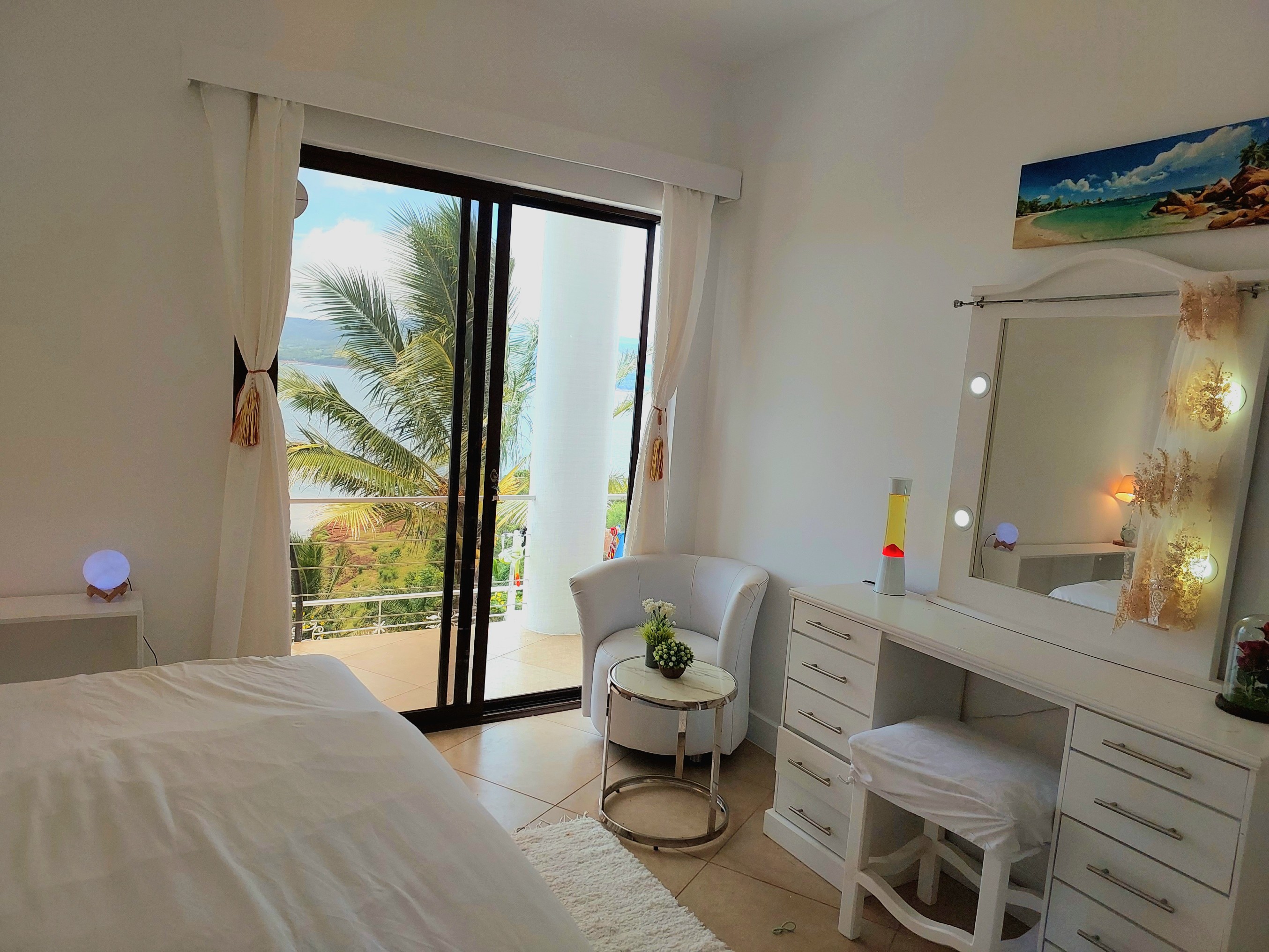 Luxury 7.41 Acre Estate 13 BD 10 BA w/ beautiful views of Lake Arenal & the Volcano  photo 31