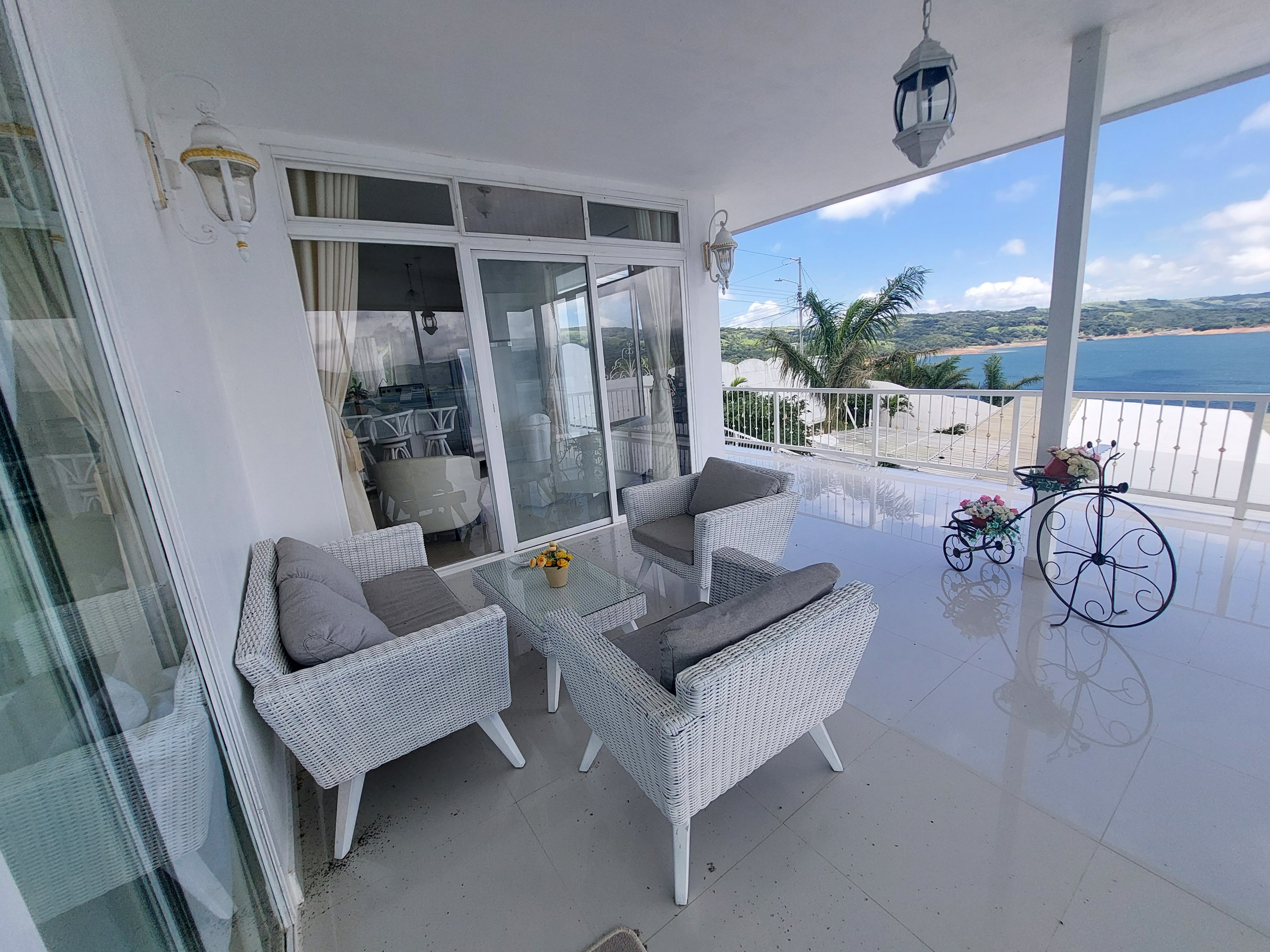 Luxury 7.41 Acre Estate 13 BD 10 BA w/ beautiful views of Lake Arenal & the Volcano  photo 49