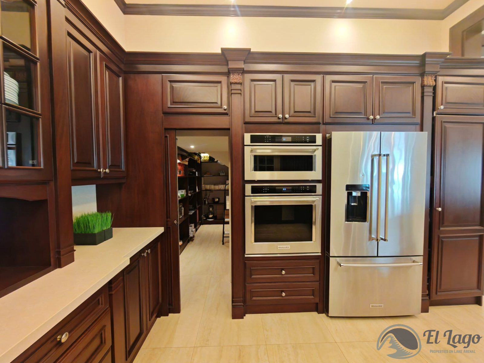 Luxury Estate w/ 8 BD, 9 BA, Private Forest, and Development Potential photo 31