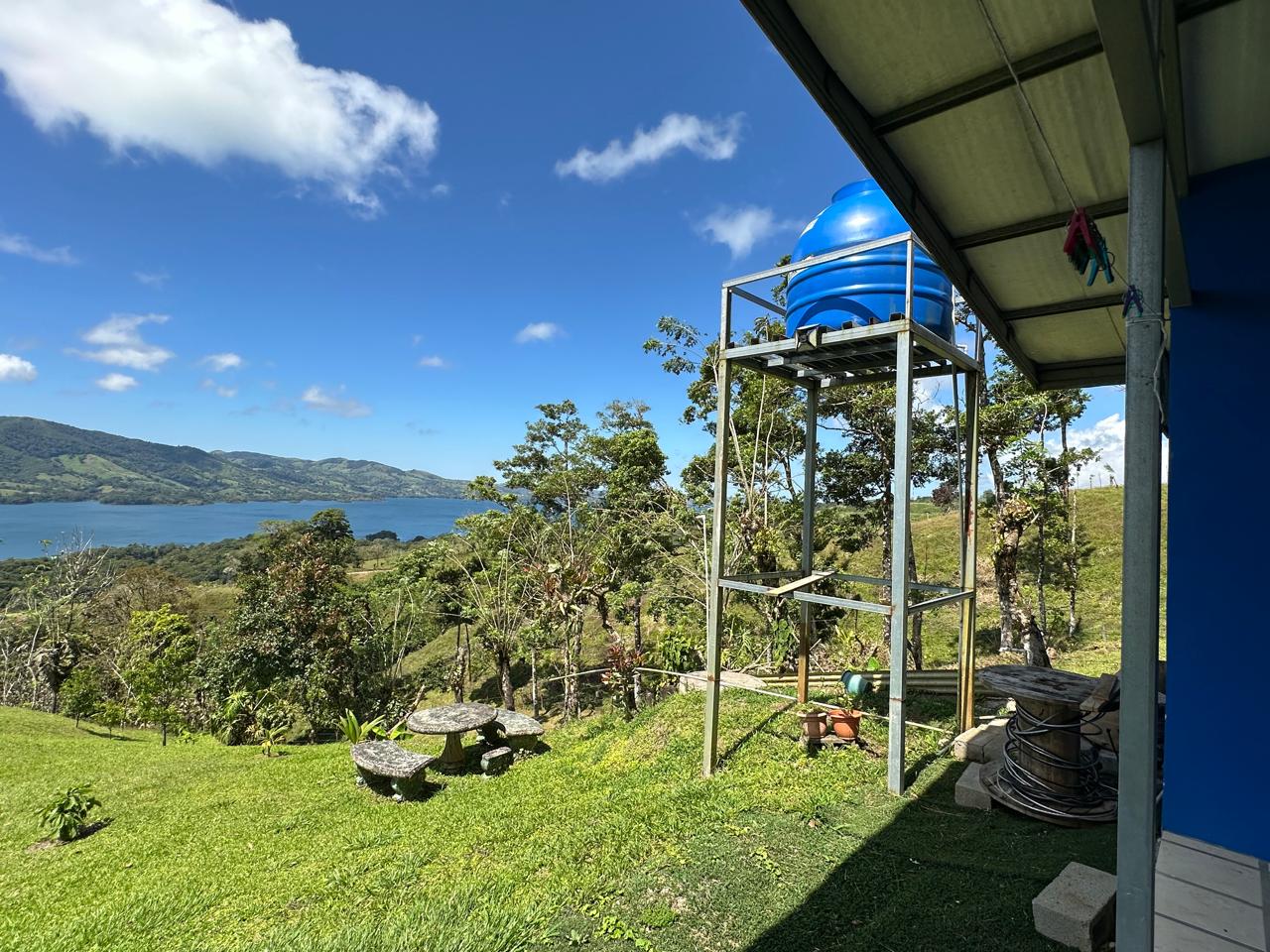 Lovely 3-Bedroom 2 Bathroom Home with Panoramic Lake & Mountain Views  photo 15