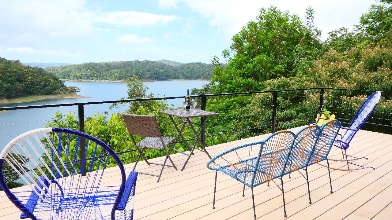A new beautiful 2 BD/2 BA lake, volcano & rain forest view Casita  photo 30