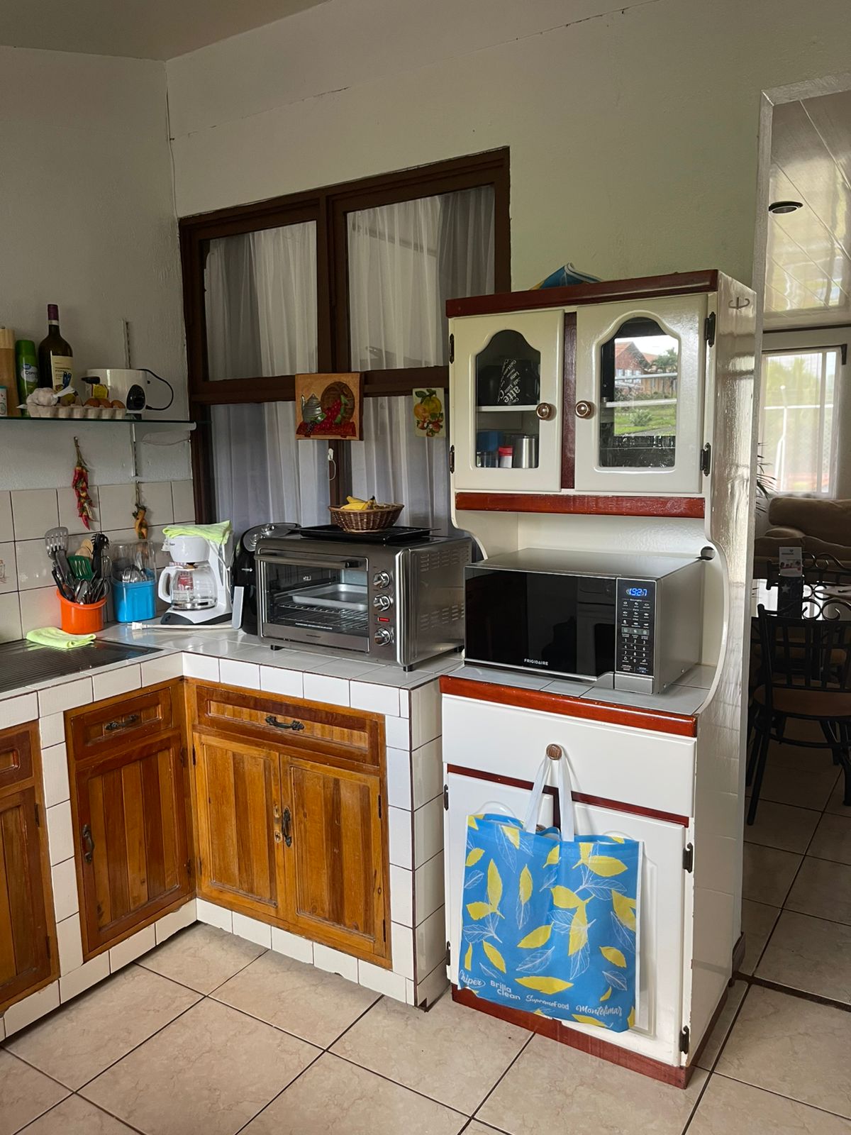 Charming 2 Bedroom 1 Bathroom Home in the Heart of Nuevo Arenal photo 14
