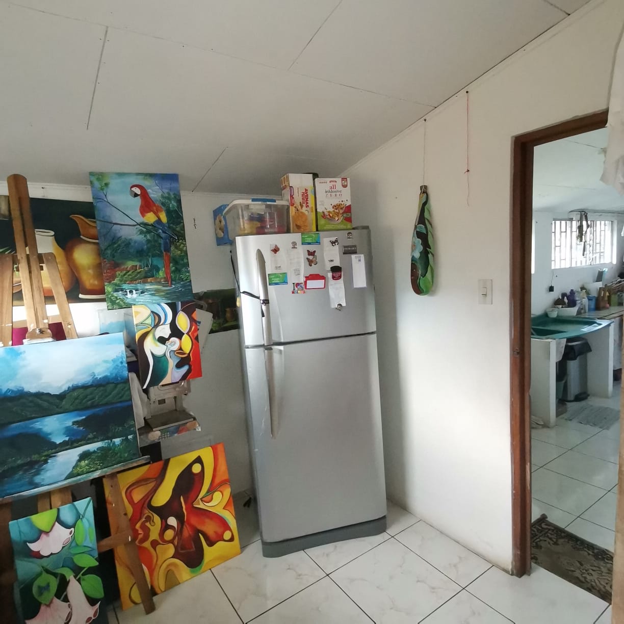 Lovely 2  Story Home + 2 Rental Cabins near Downtown Nuevo Arenal photo 12