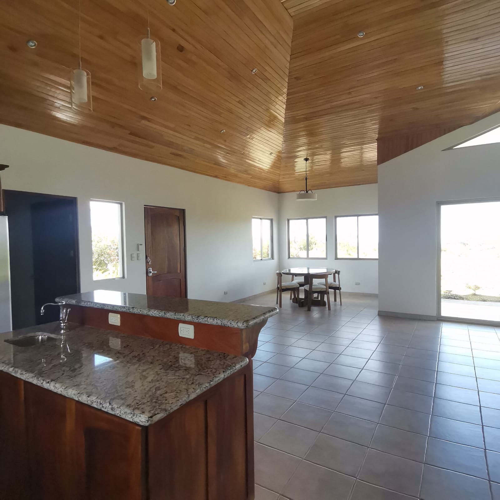 Beautiful, 3 bedroom, 3.5 bathroom, Mountain Top Home in Gated Community photo 57