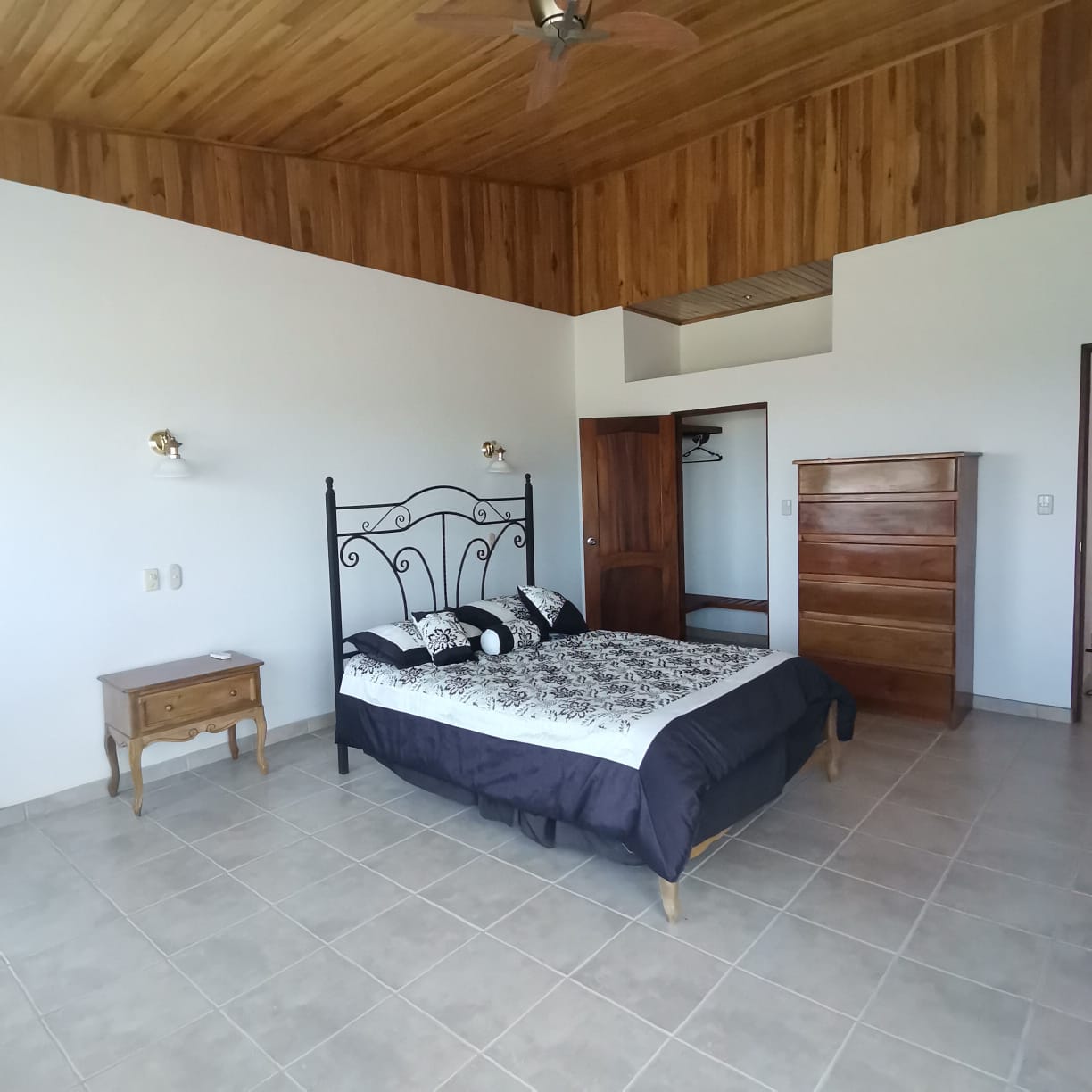 Beautiful, 3 bedroom, 3.5 bathroom, Mountain Top Home in Gated Community photo 50