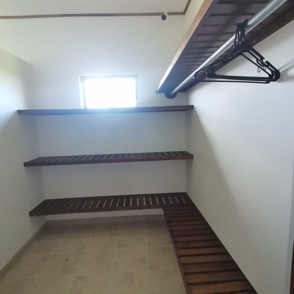 Beautiful, 3 bedroom, 3.5 bathroom, Mountain Top Home in Gated Community photo 27