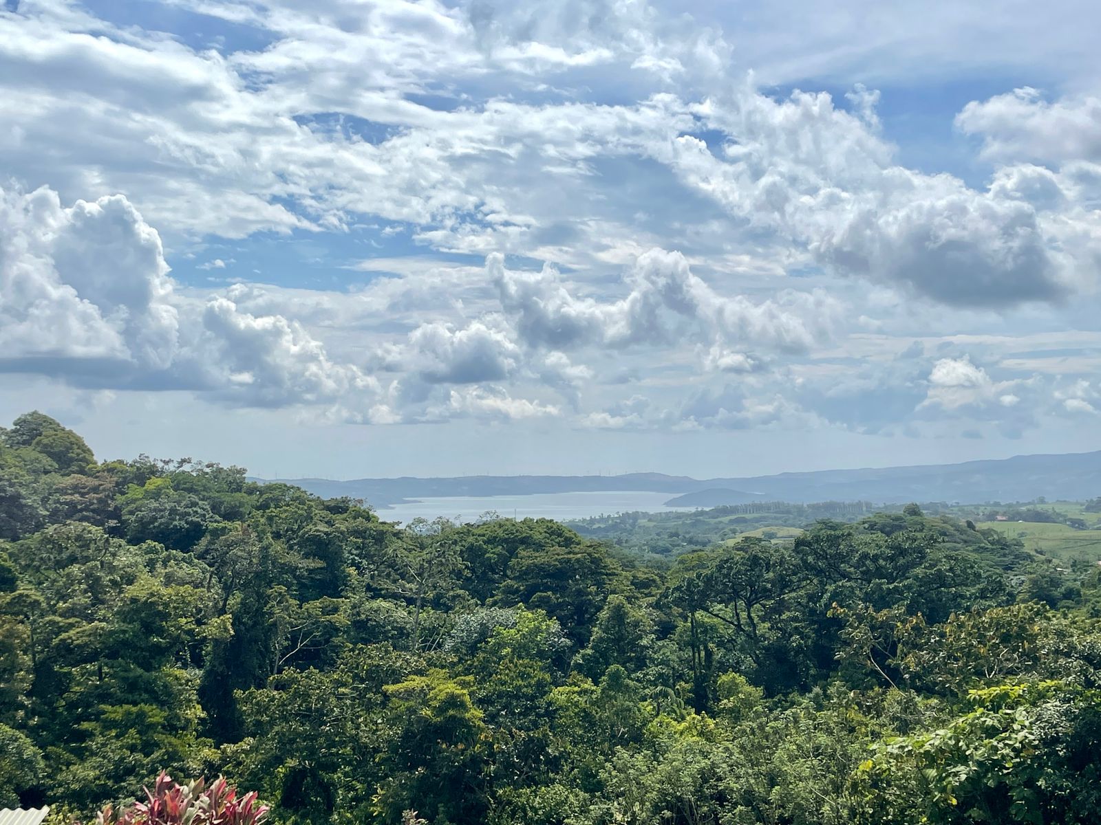 Mountain Top, Solar Powered, 3 bedroom Home in Nuevo Arenal  photo 28