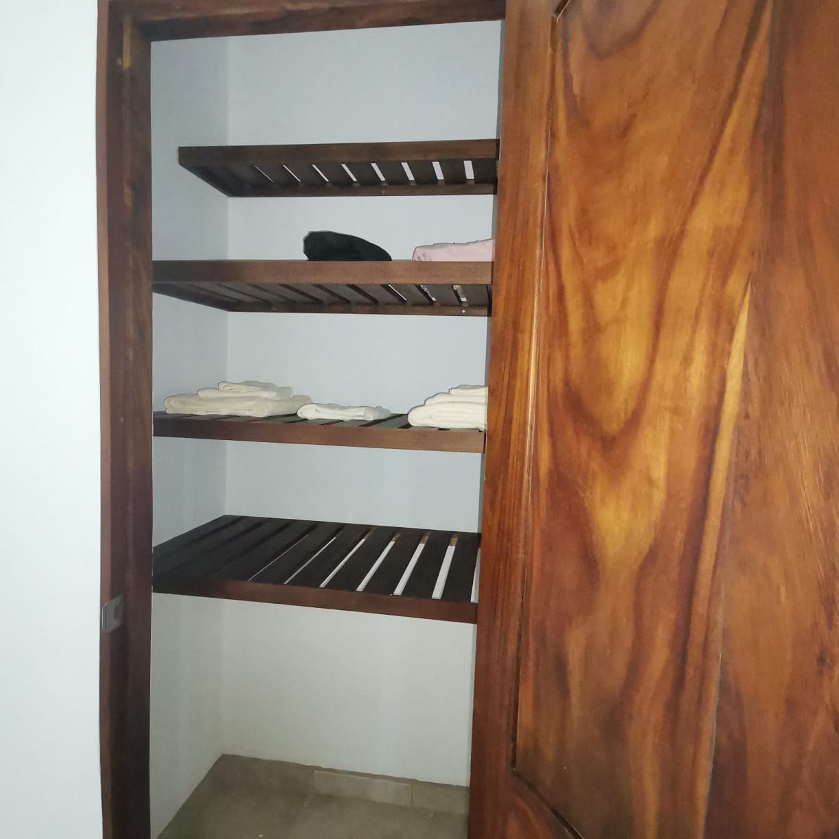 Beautiful, 3 bedroom, 3.5 bathroom, Mountain Top Home in Gated Community photo 43