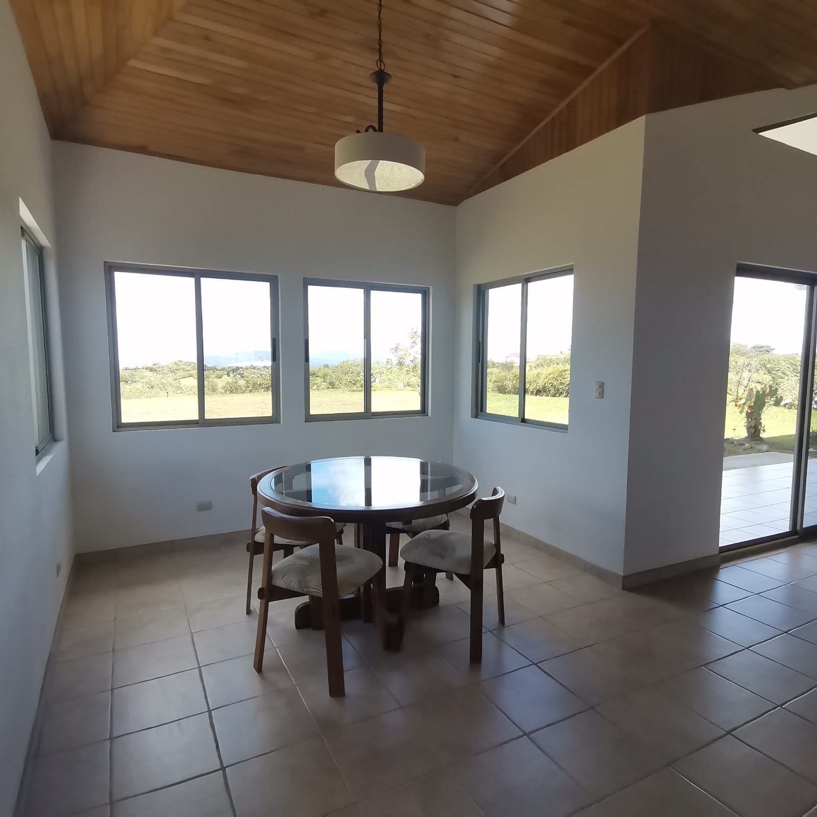 Beautiful, 3 bedroom, 3.5 bathroom, Mountain Top Home in Gated Community photo 64