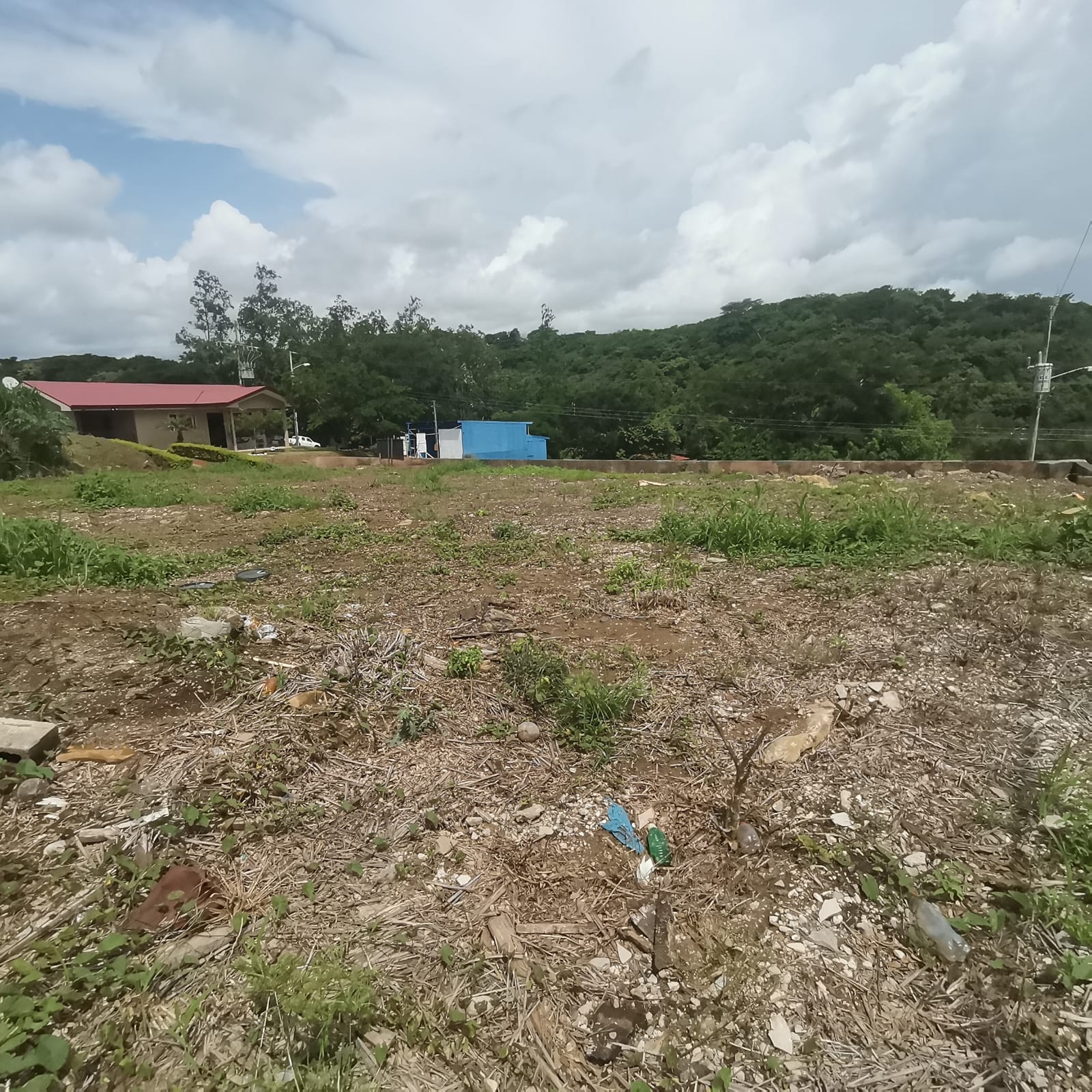 READY TO BUILD! 400 m2, Mountain and Jungle View Lot in Tilaran photo 8