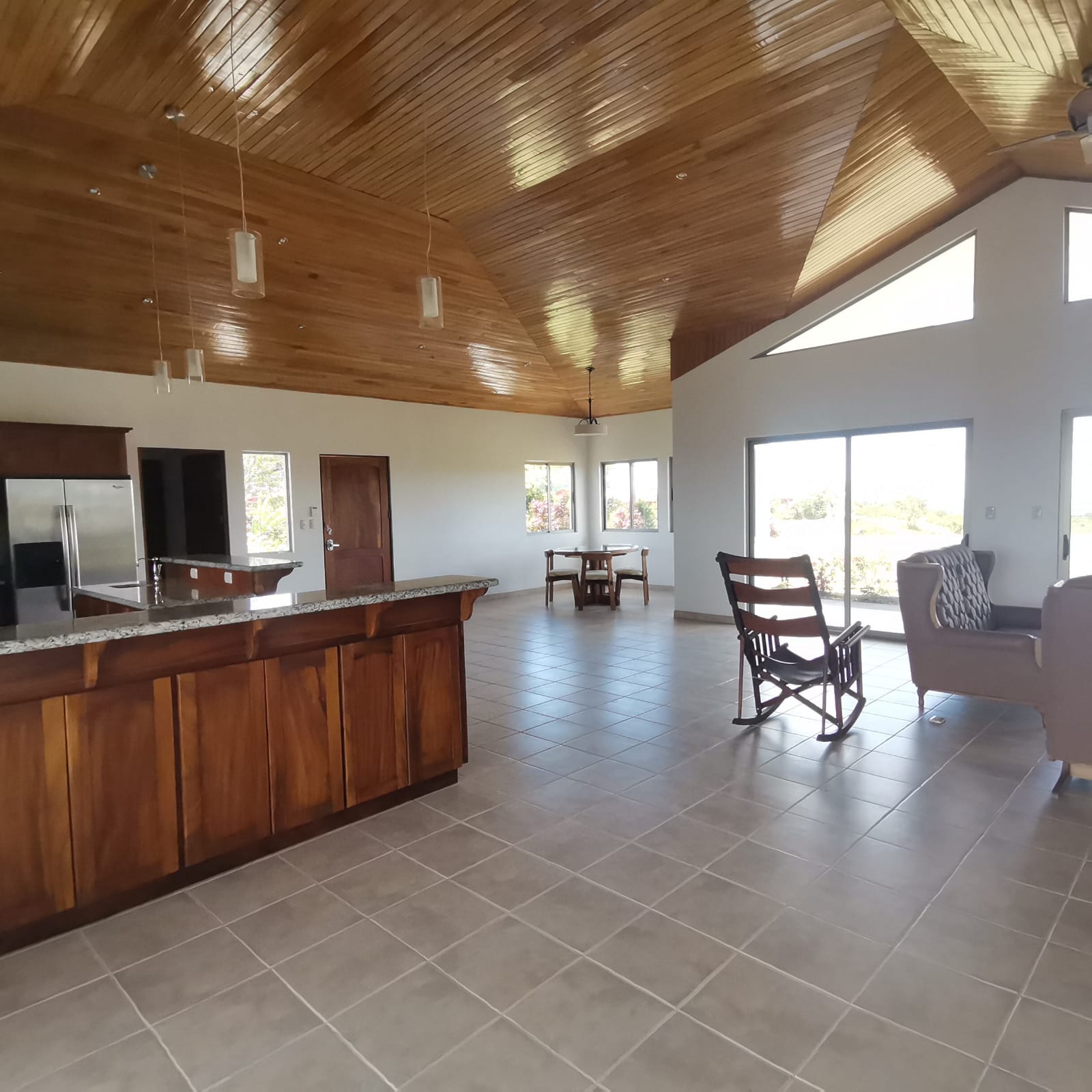 Beautiful, 3 bedroom, 3.5 bathroom, Mountain Top Home in Gated Community photo 65