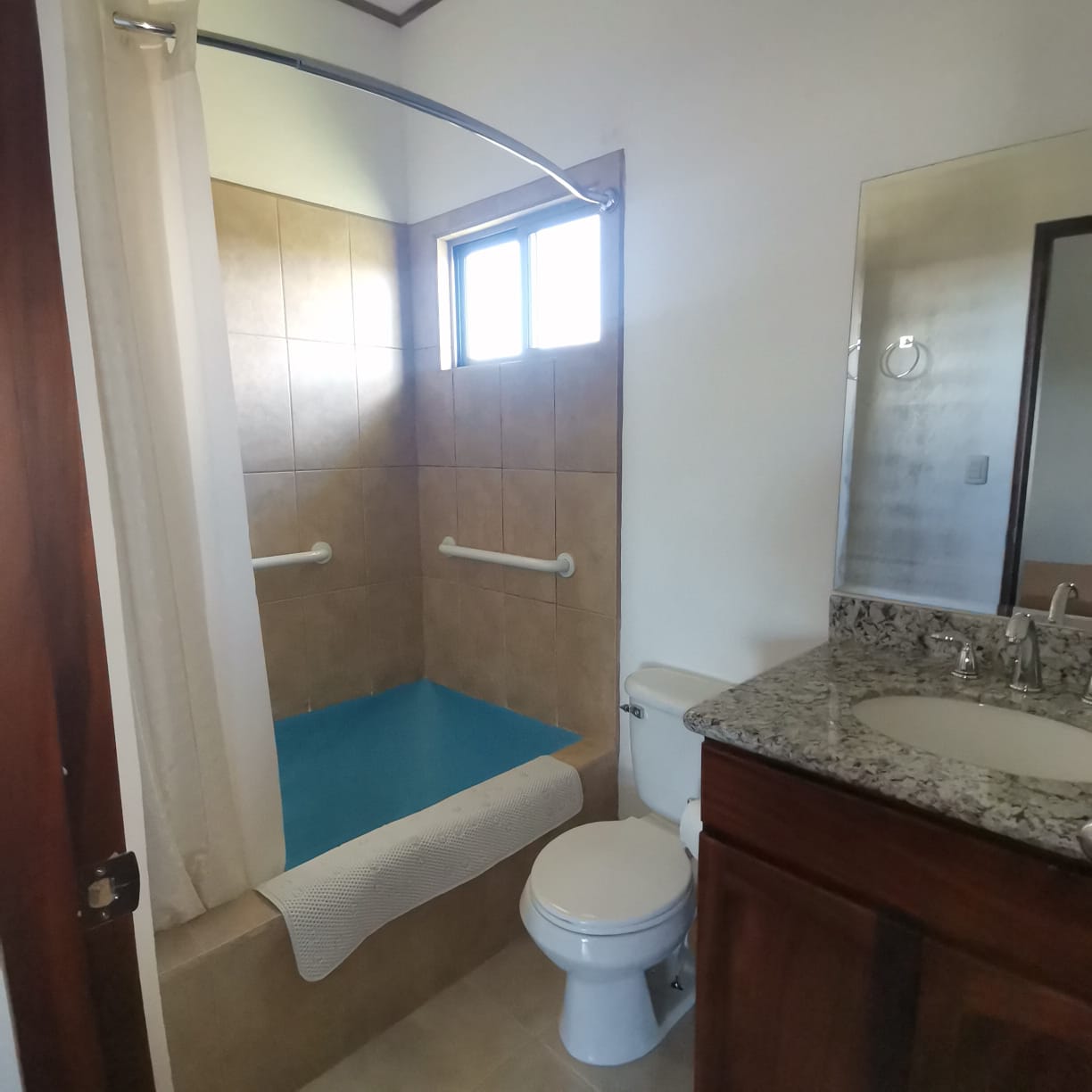 Beautiful, 3 bedroom, 3.5 bathroom, Mountain Top Home in Gated Community photo 40