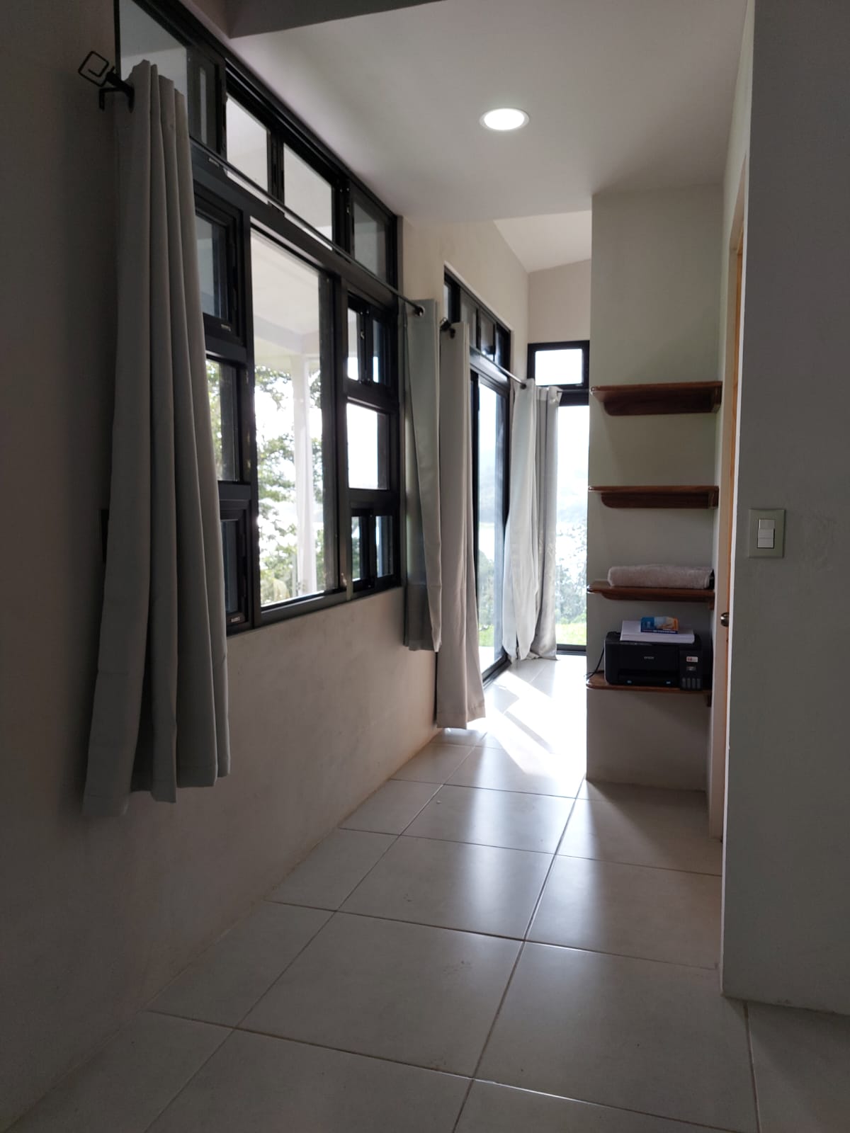 Cozy,1BD/1BA Lake view Apartment with Private Lake Access in Tronadora  photo 6