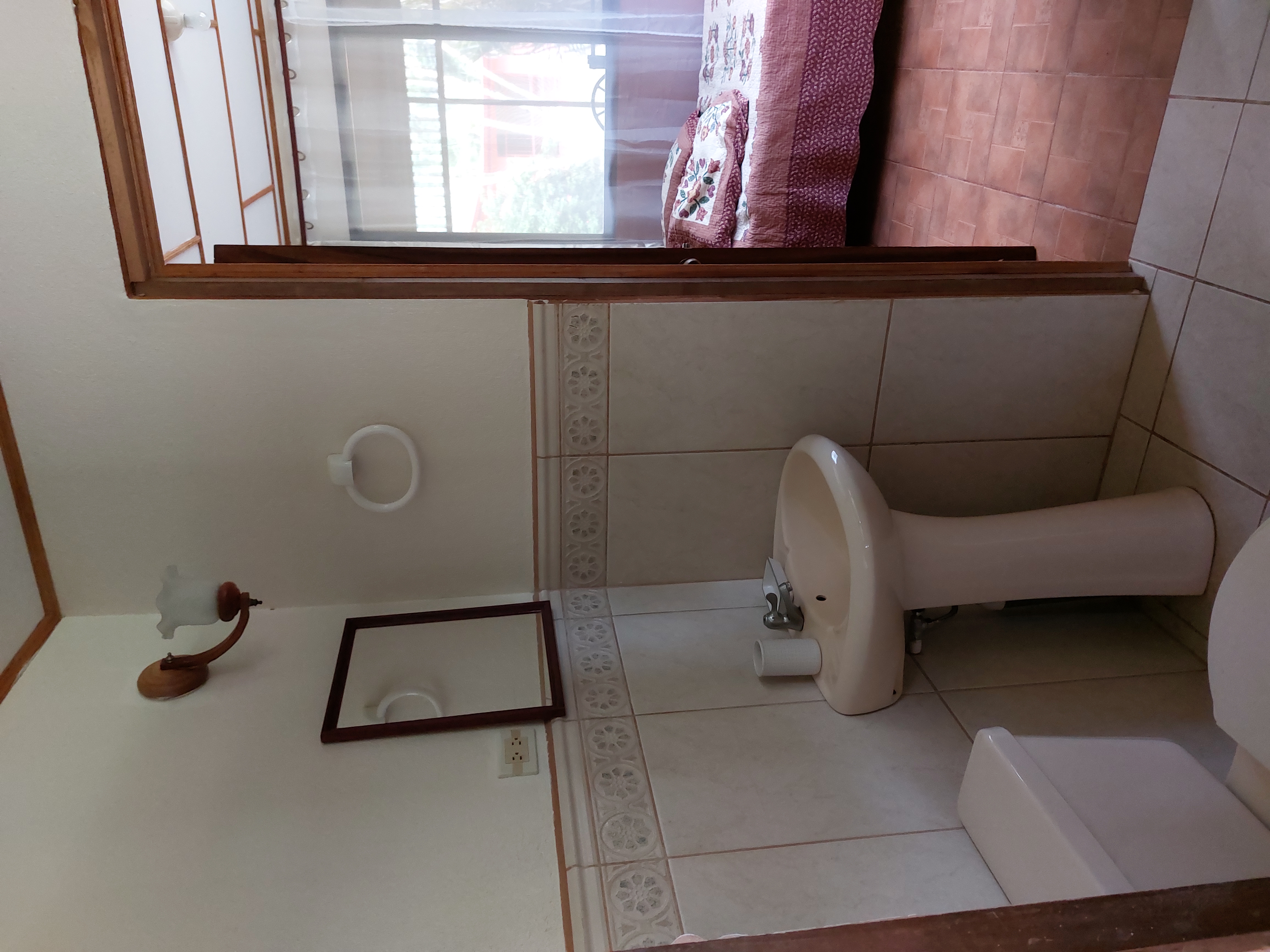 Beautiful 2 BD/1BA Cotagge + office, large enclosed backyard - San Luis photo 11