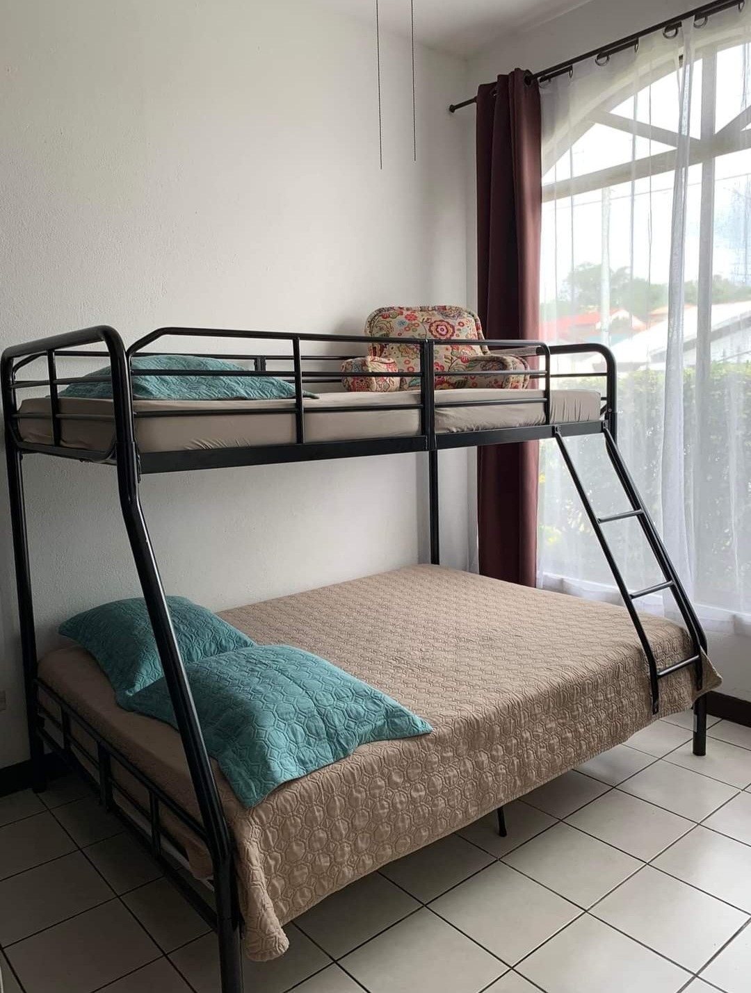 Fantastic 3 BD/2 BA Home in Tilaran’s most Desirable Neighborhood photo 14