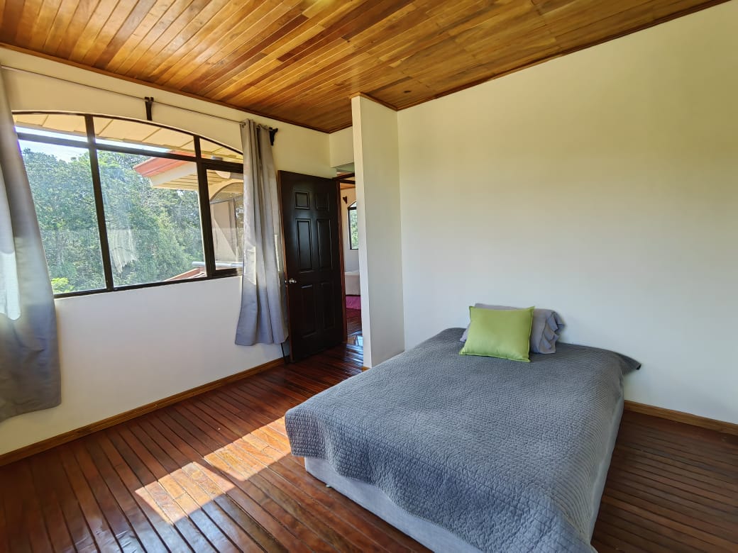 Gorgeous, 2 Story - 3 BD/2.5 BA Lake, Volcano and Mountain View House  photo 23