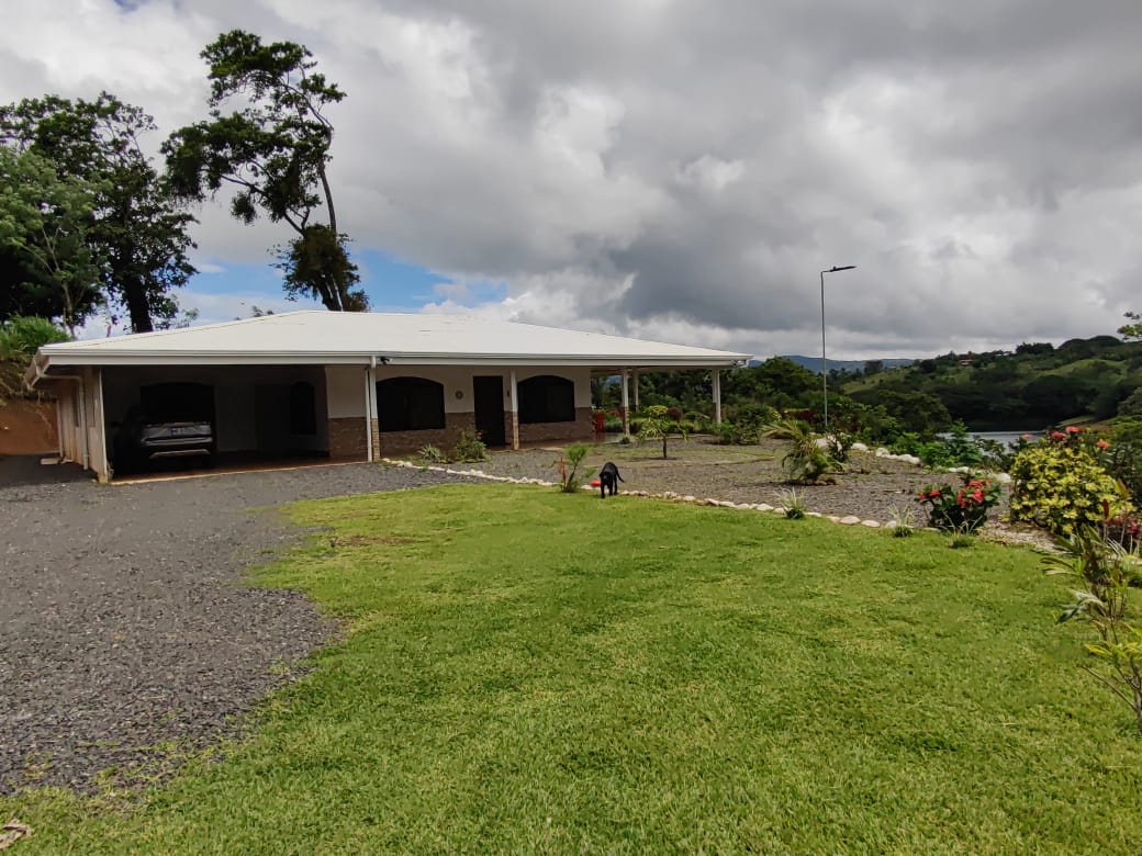 A Super Private, Furnished, LAKE FRONT,Property with Newer Tico House  photo 21