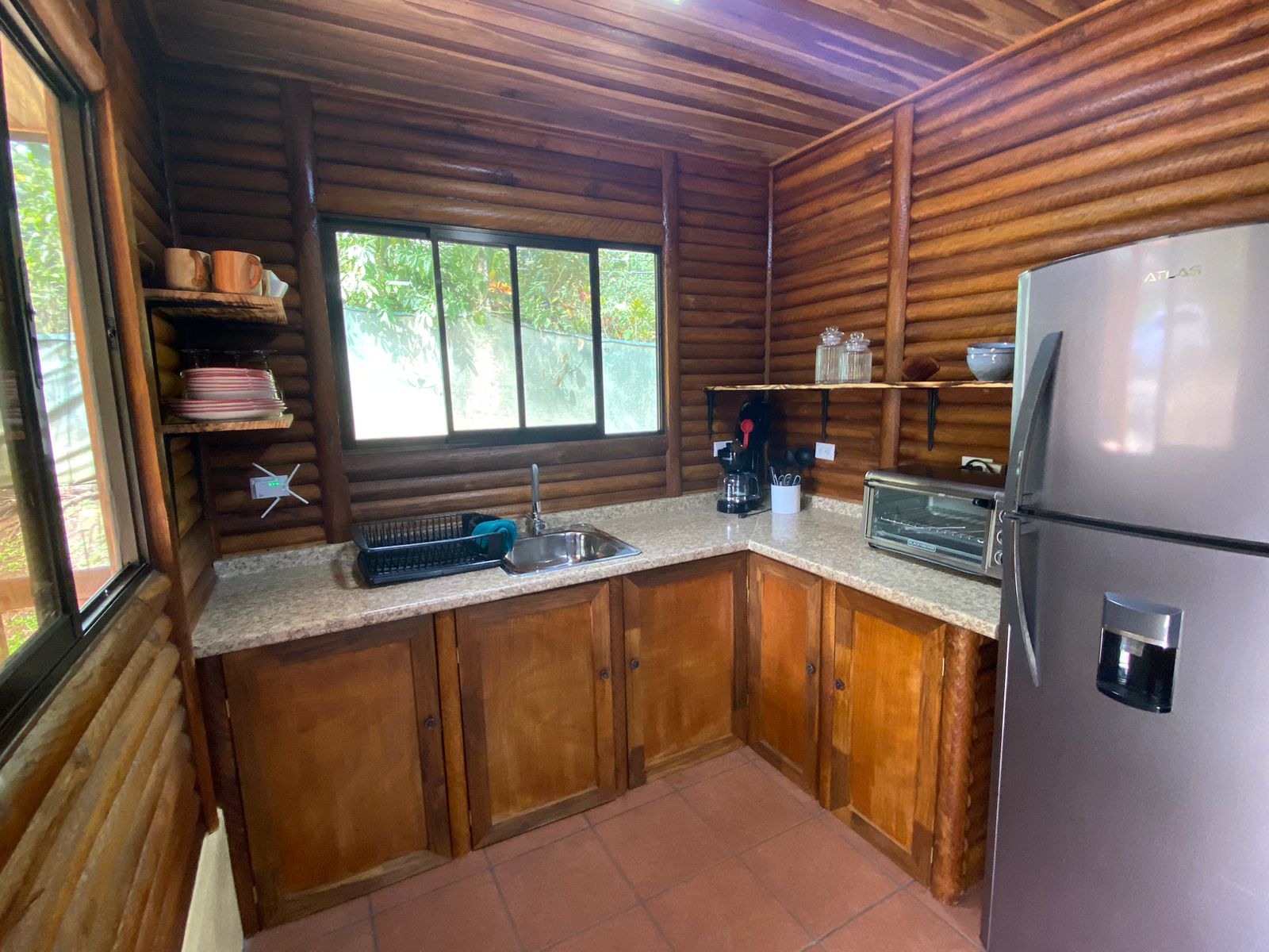 Beautiful, Furnished, Brand-New, Teak Wood Cabin- 1 BD 1 BA– El Roble, Tronadora photo 8