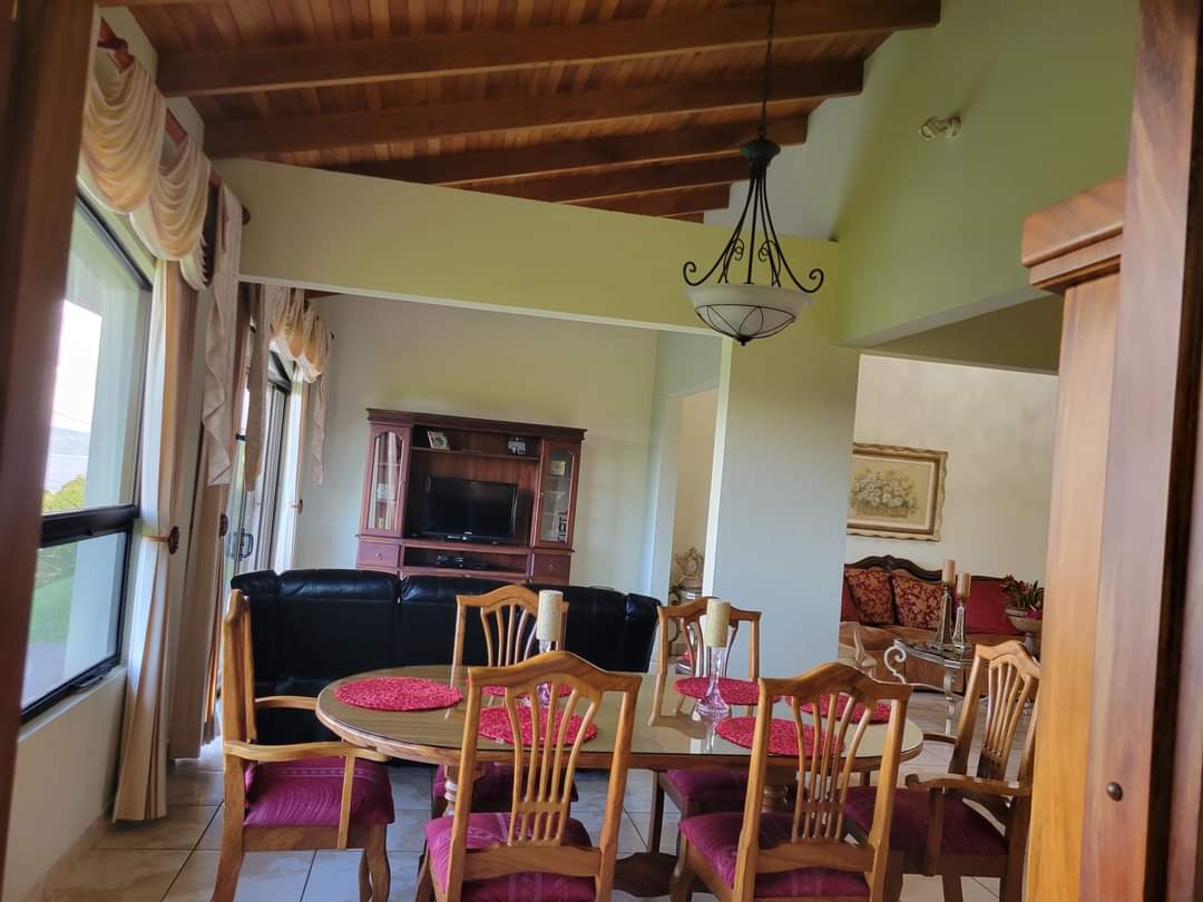 Fully Furnished, Upscale, 4 BD, 2.5 BA, Lake View Home – Parcelas de Quebrada Azul  photo 19