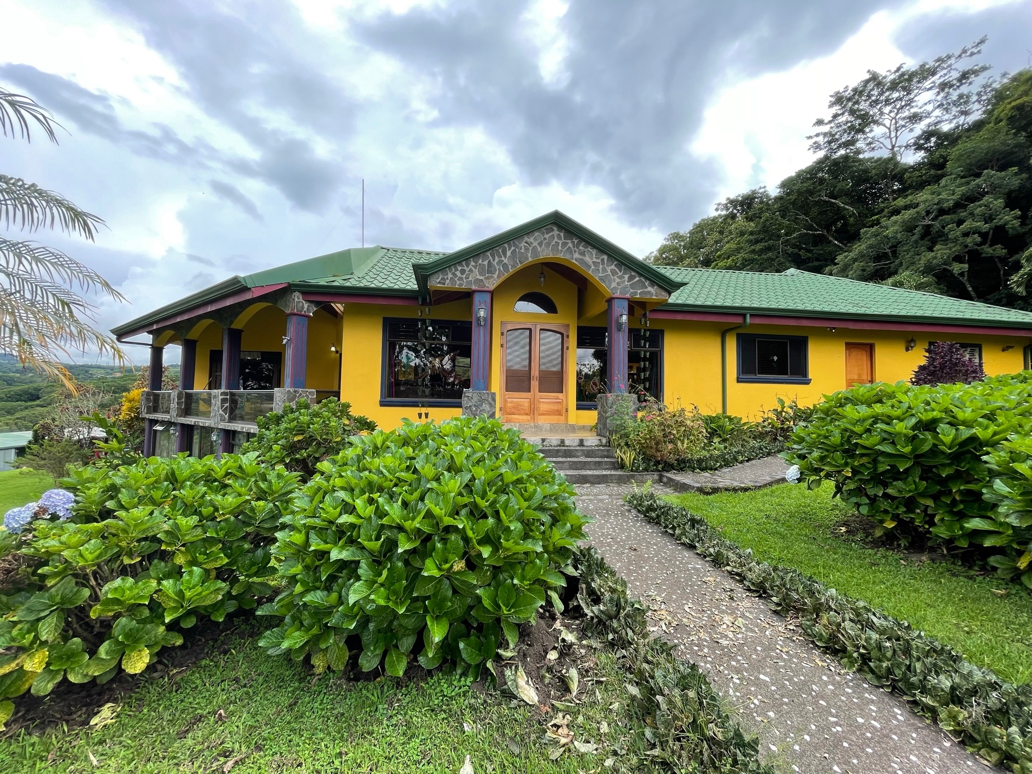 Lake & Volcano View Home, Salt Water Pool, Workshop near San Luis -2BD/2BA –  photo 20