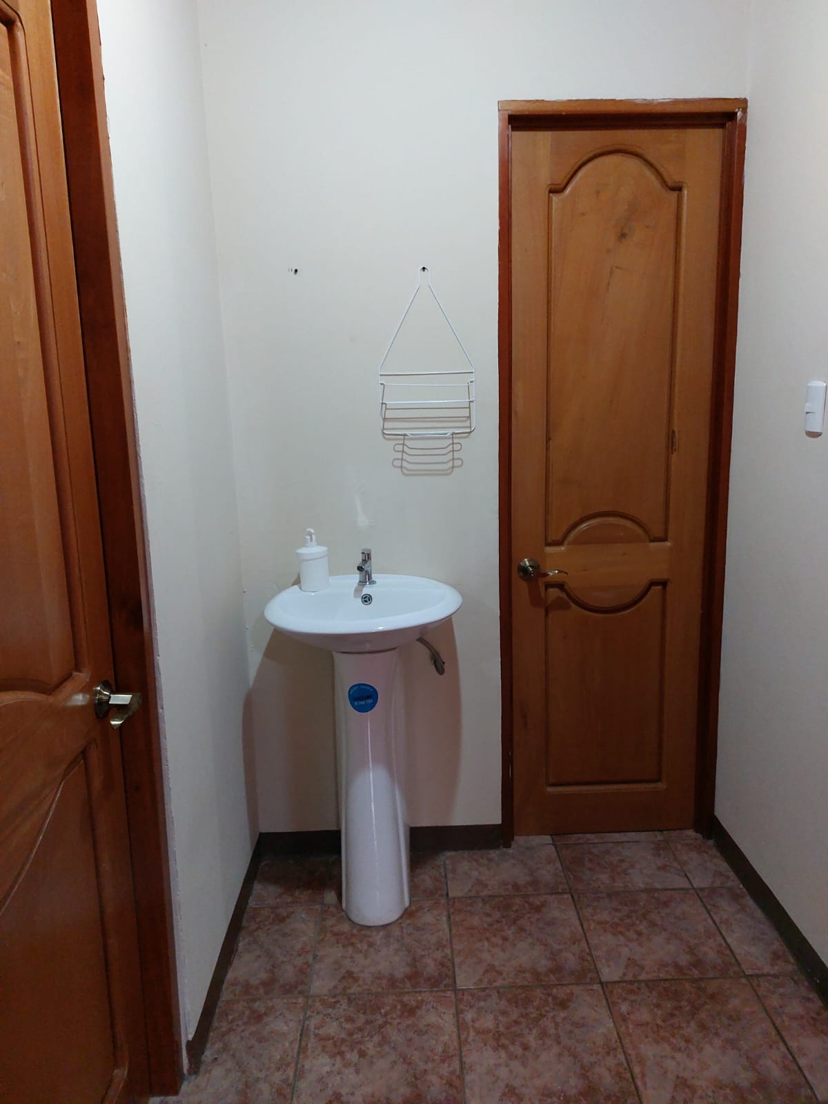 Furnished House W/Pool/Office Area - 3 BD/2BA - W/Utilities  photo 24