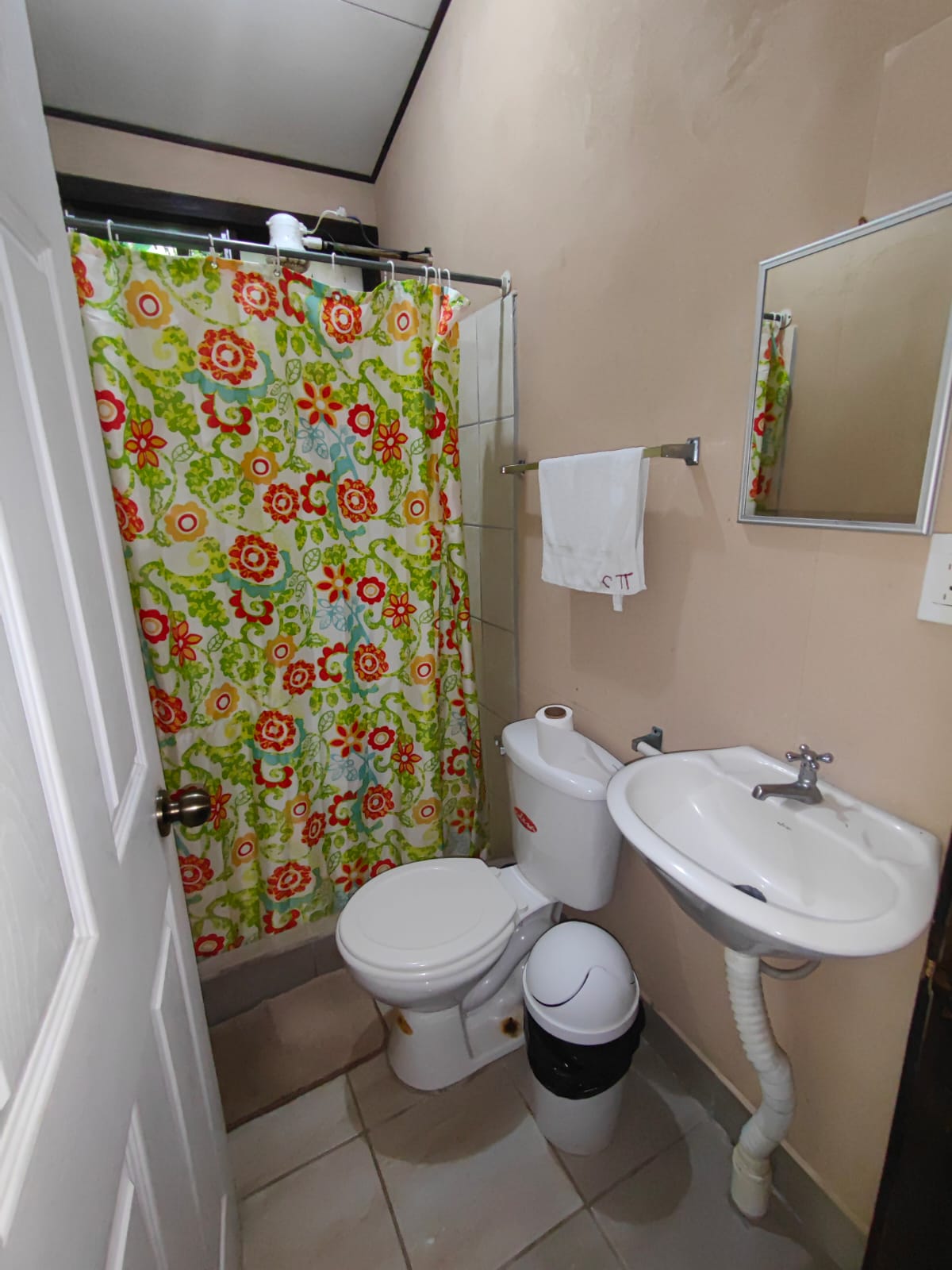 Touristic Complex w/Restaurant, Pools, Cabins, House and more!  photo 31