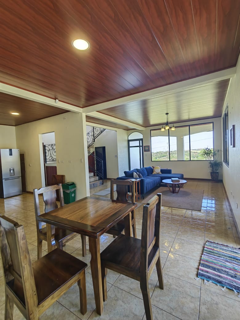 Gorgeous, 2 Story - 3 BD/2.5 BA Lake, Volcano and Mountain View House  photo 21